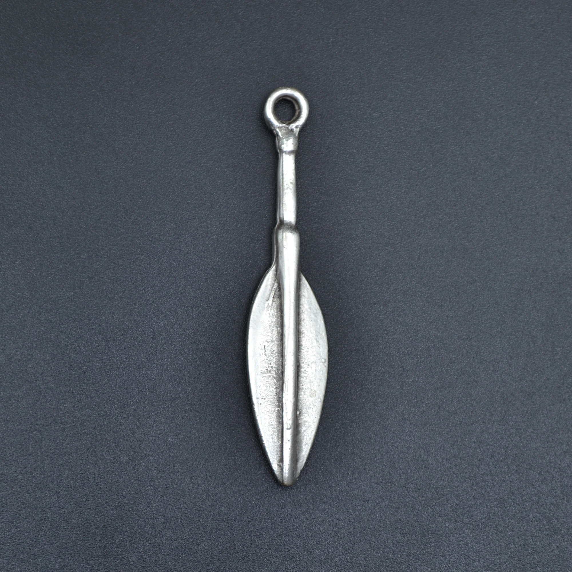 Mızrak Ucu Şeklinde Kolye - Gümüş ( Silver ) Renk - 60 cm Deri İp Kolye