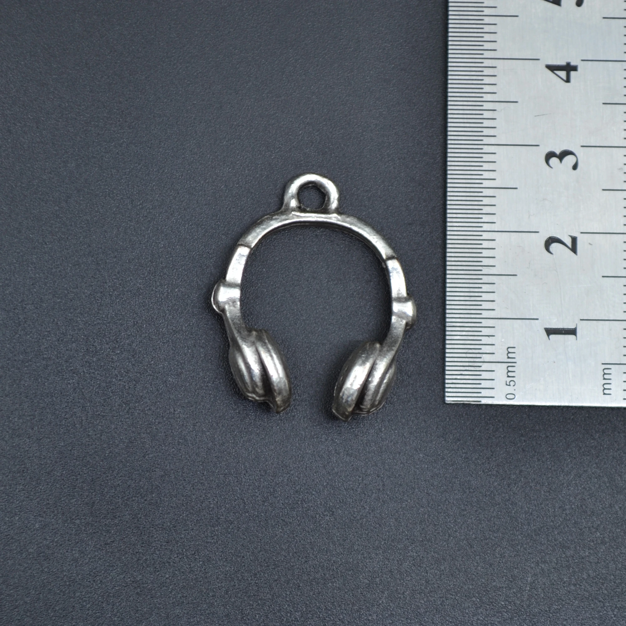 Kulaklık Kolye - Gümüş ( Silver ) Renk - 60 cm Düz Ezme Zincir Kolye