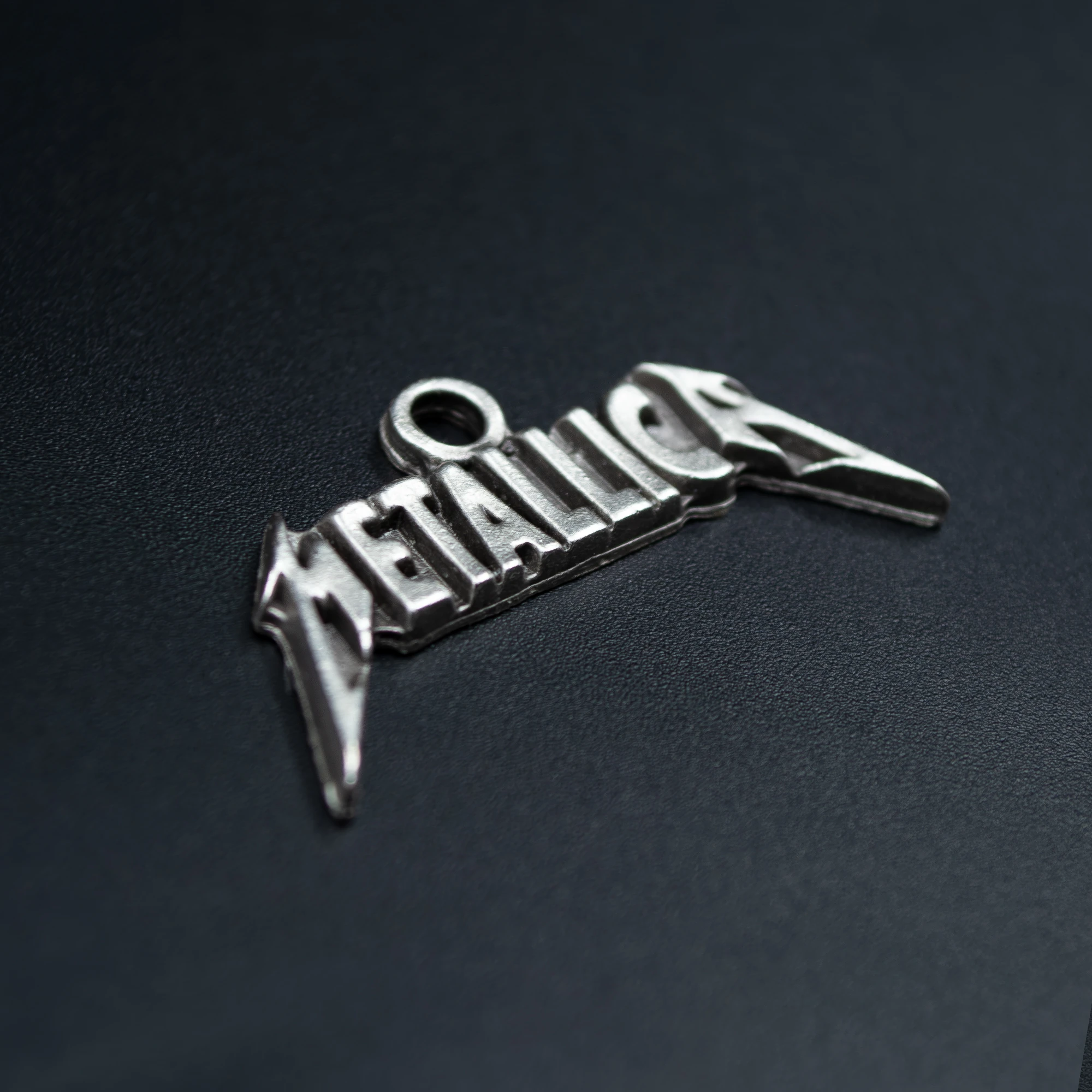 Metallica Kolye - Gümüş ( Silver ) Renk - 60 cm Düz Ezme Zincir Kolye