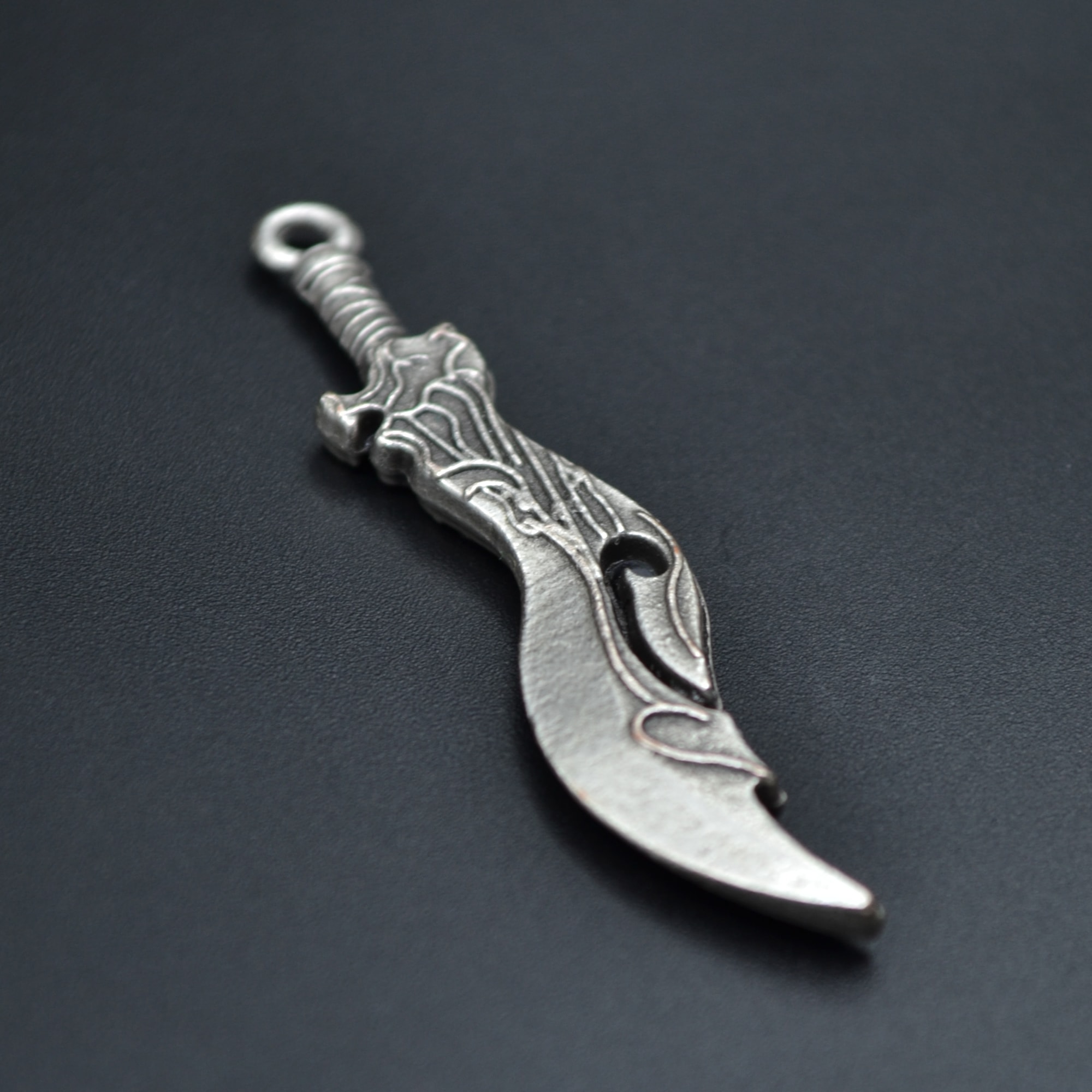 Lol Kılıç Kolye Ucu - Gümüş ( Silver ) Renk