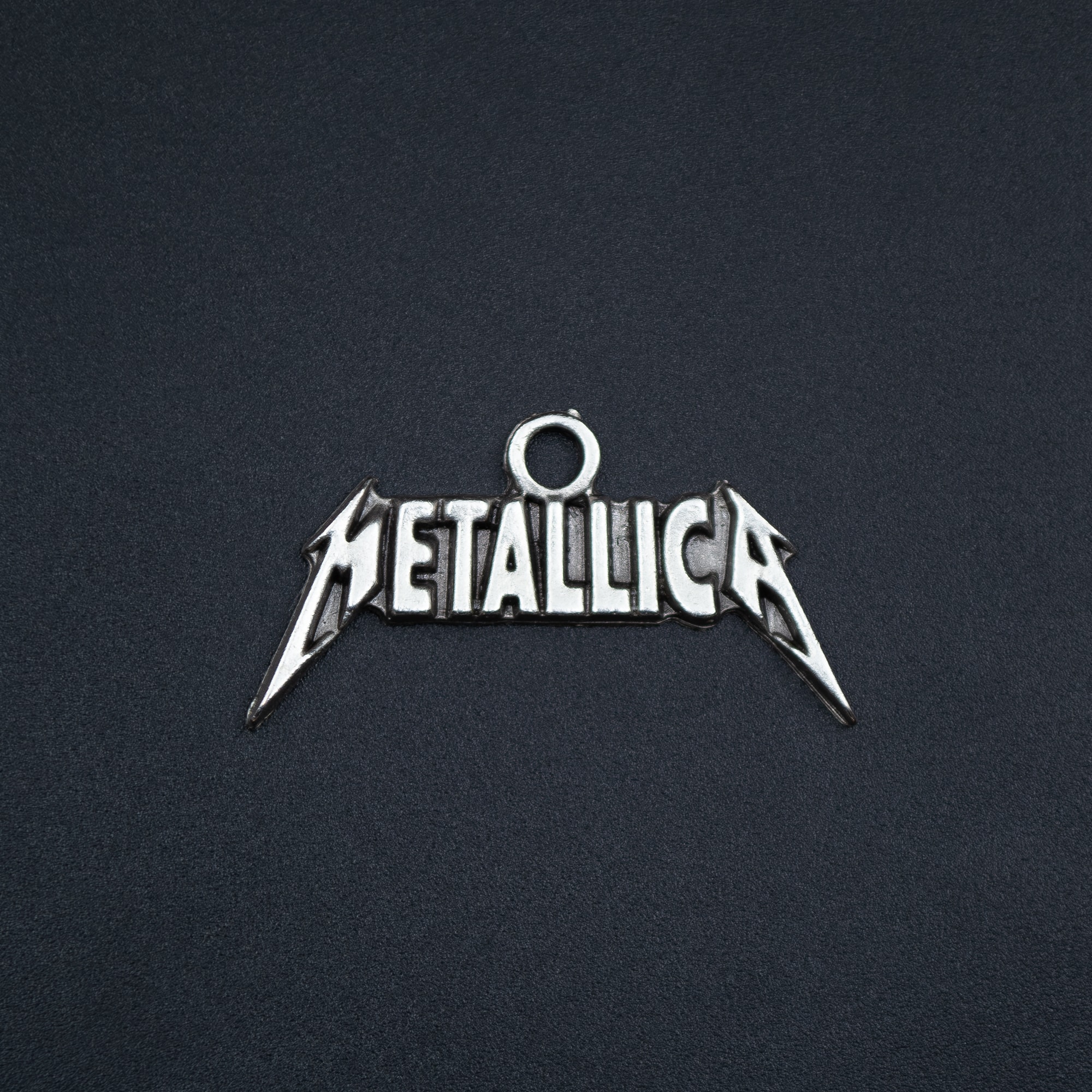 Metallica Kolye - Gümüş ( Silver ) Renk - 60 cm Deri İp Kolye