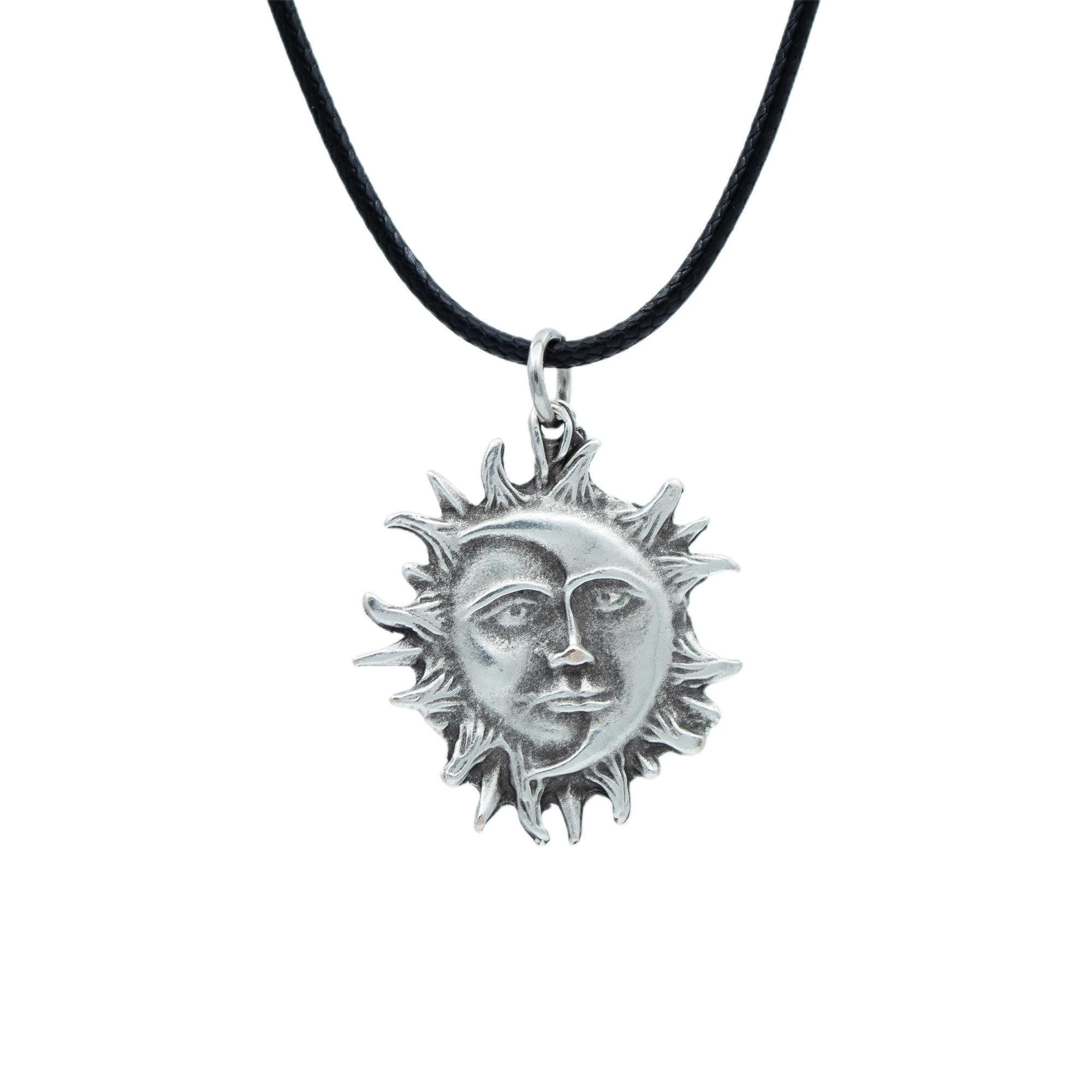 Güneş ve Ay Kolye - Gümüş ( Silver ) Renk - 60 cm Deri İp Kolye