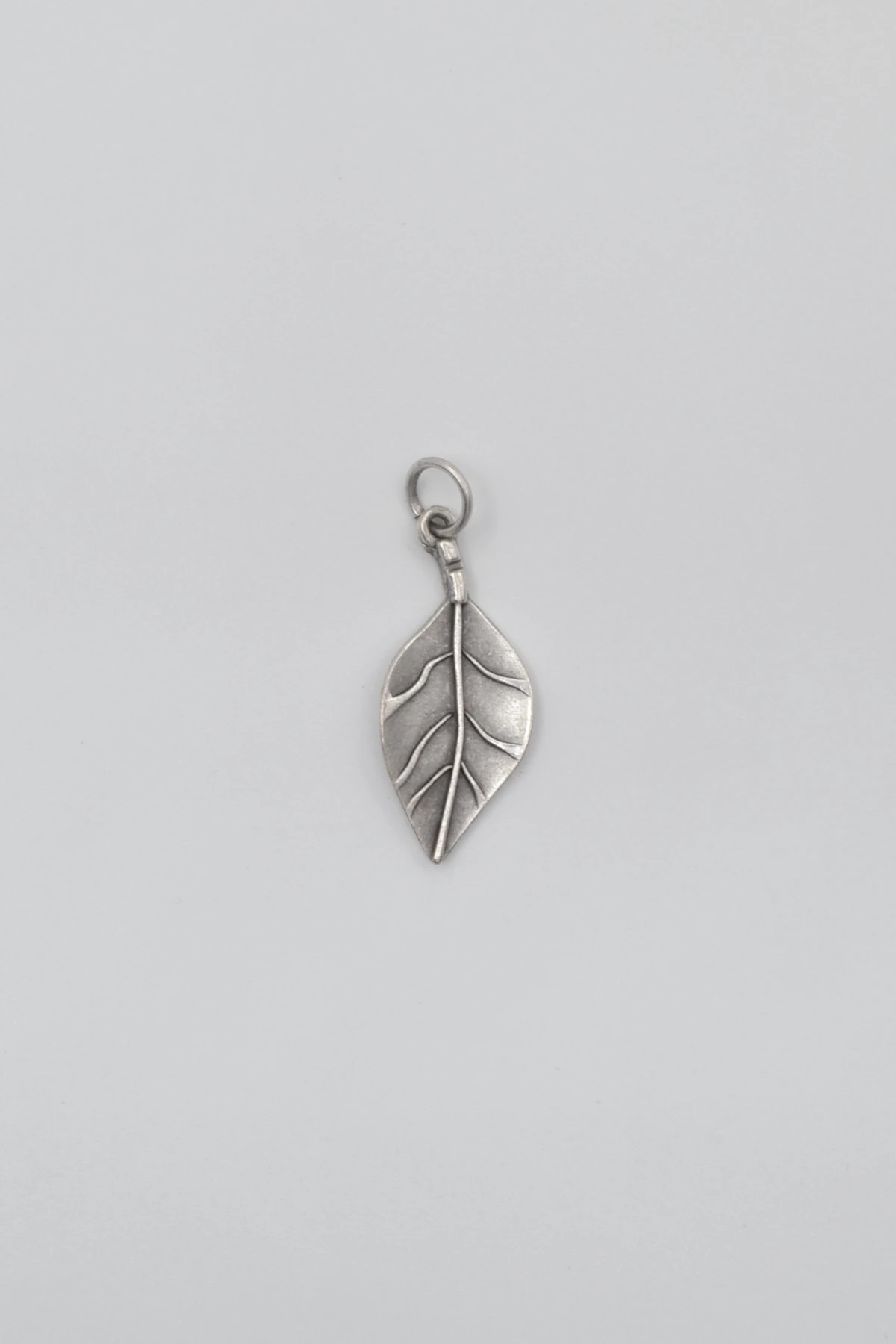 Gerçekçi Yaprak Örme Zincir Kolye - Antik Gümüş Kaplama - Kadın Erkek - 60 cm