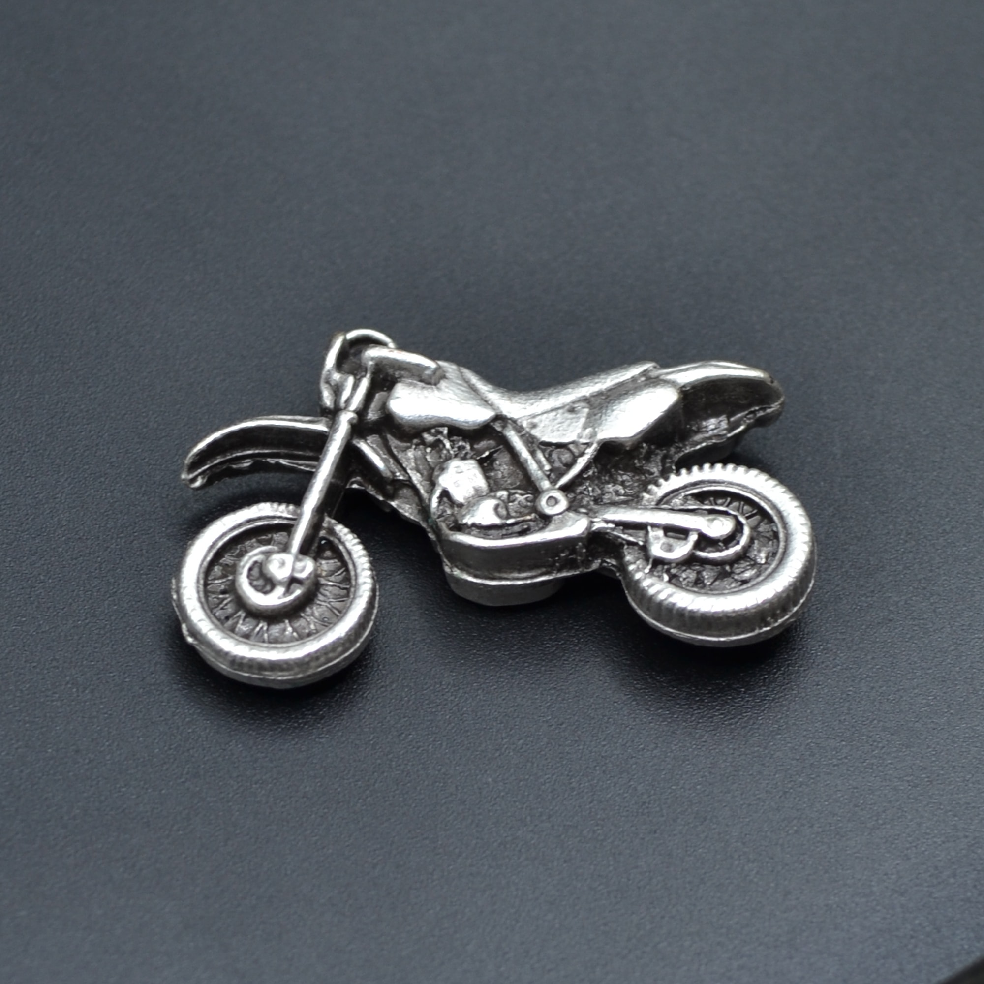 Cross Motor Kolye Ucu - Gümüş ( Silver ) Renk