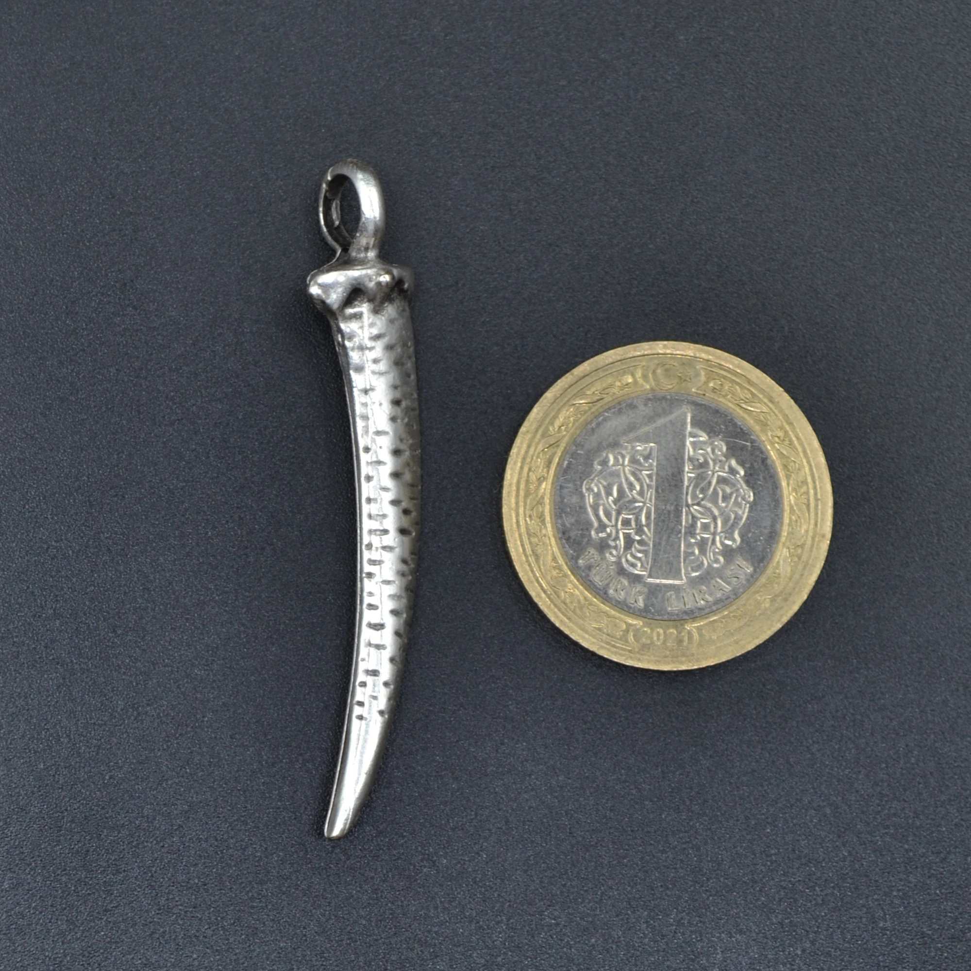 Fil Dişi Şeklinde Kolye Ucu - Gümüş ( Silver ) Renk