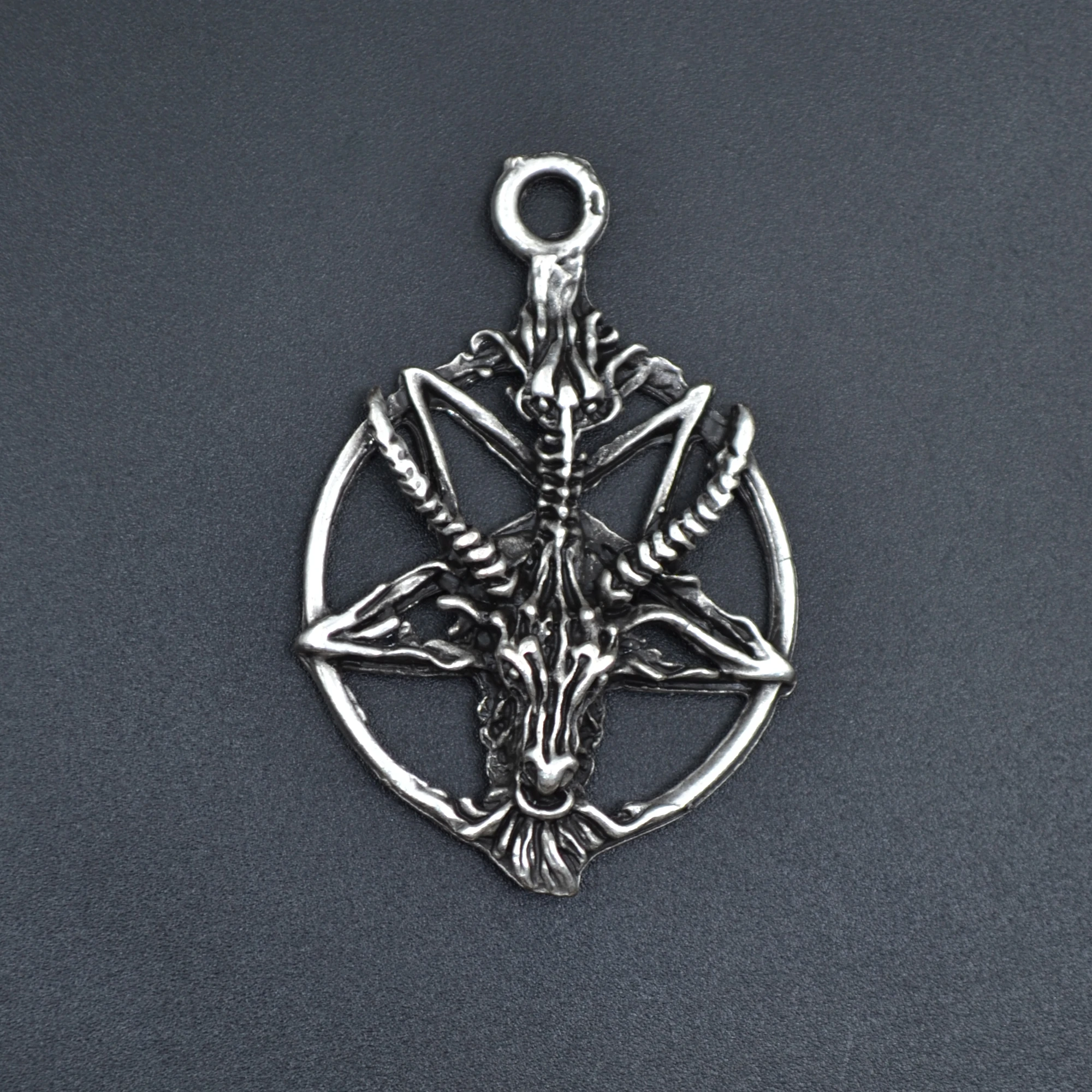 Pentagram Yıldızı Keçi Kafası Kolye Ucu - Gümüş ( Silver ) Renk