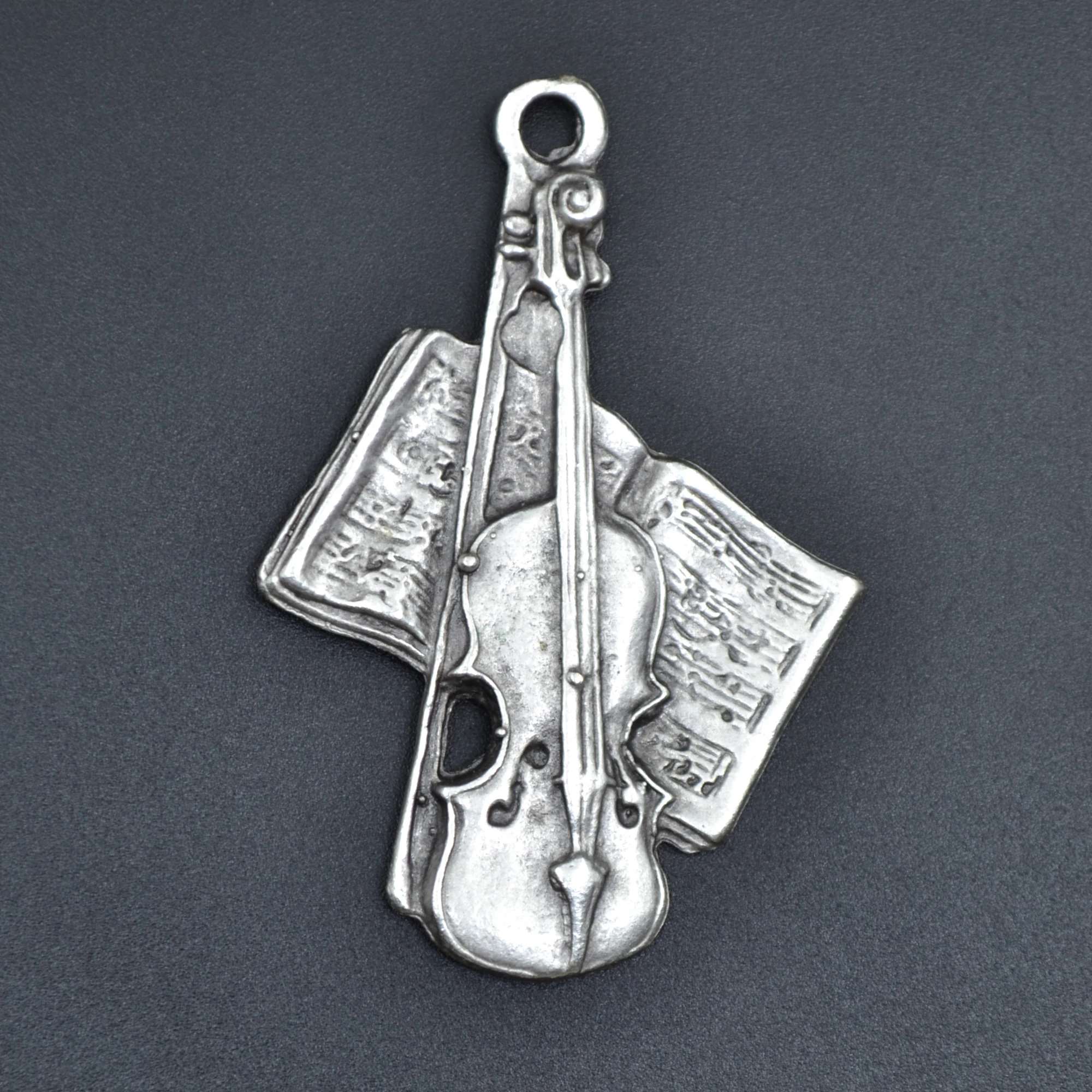 Keman - Nota Defteri Kolye - Gümüş ( Silver ) Renk - 60 cm Deri İp Kolye