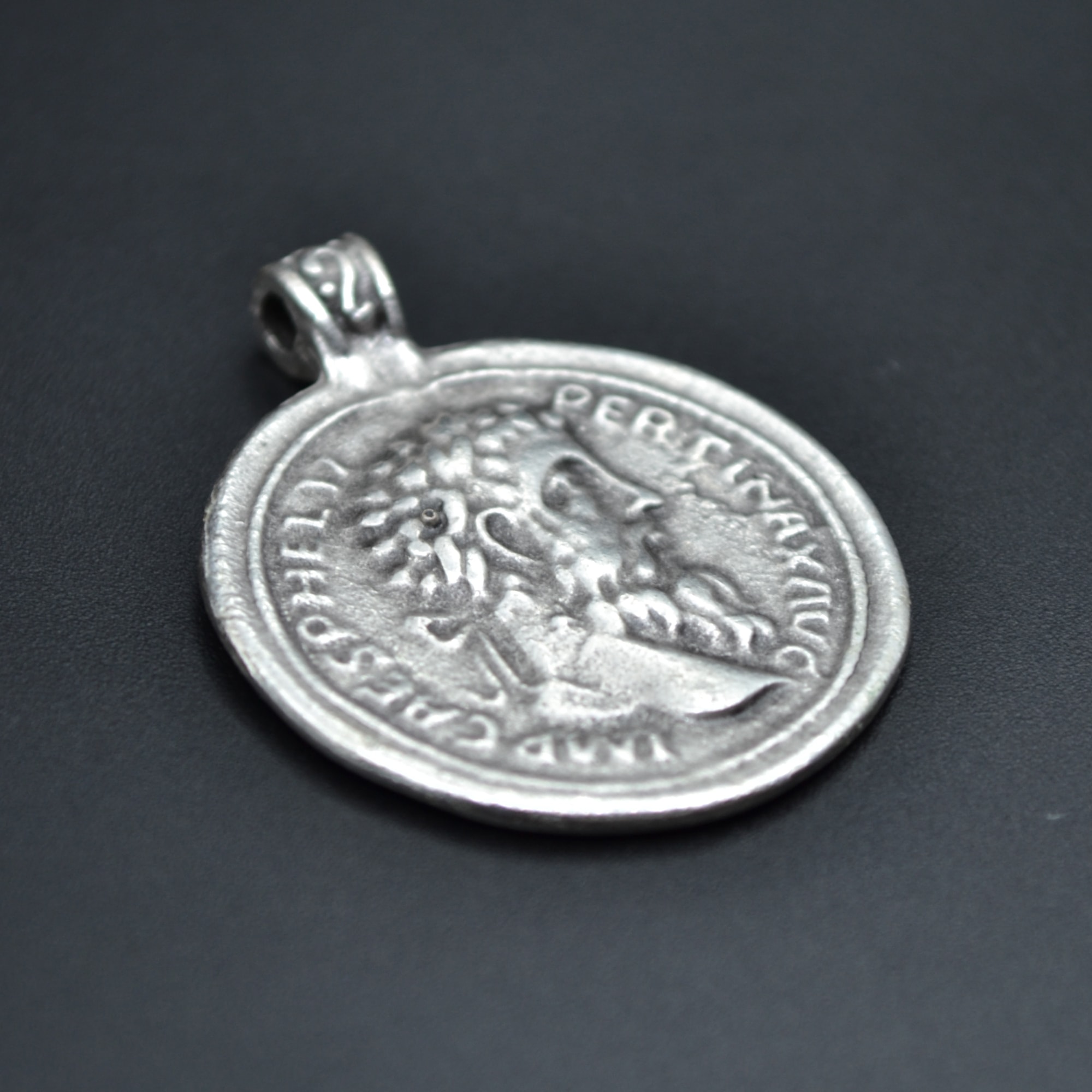 Roma Parası Sikke Kolye - Gümüş ( Silver ) Renk - 60 cm Düz Ezme Zincir Kolye