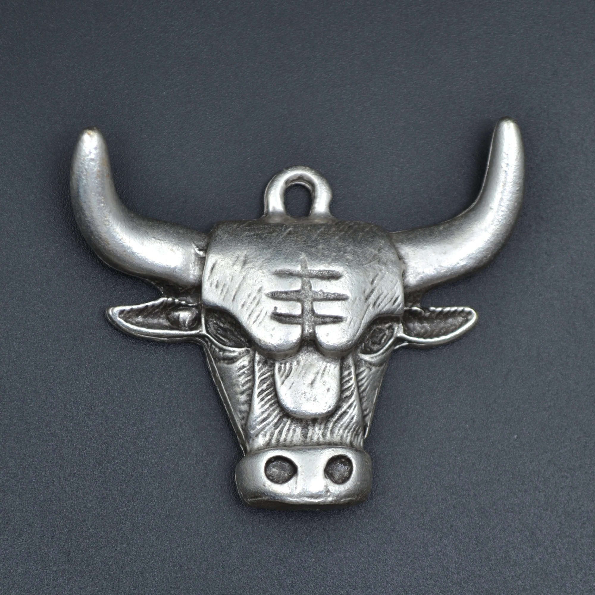 Boğa Kolye - Gümüş ( Silver ) Renk - 60 cm Örme Zincir Kolye