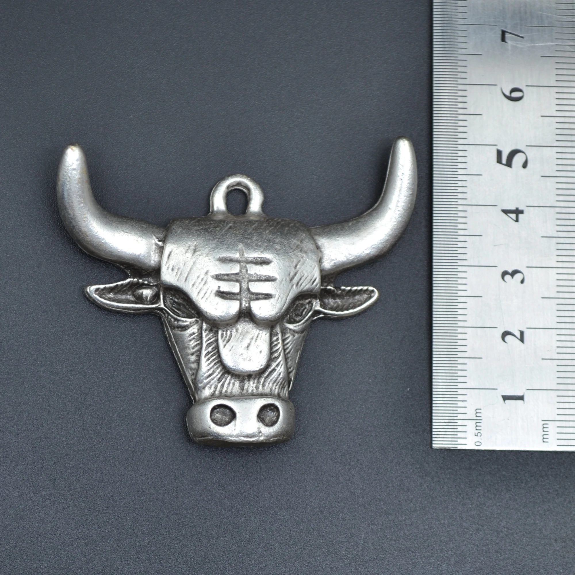 Boğa Kolye - Gümüş ( Silver ) Renk - 60 cm Örme Zincir Kolye