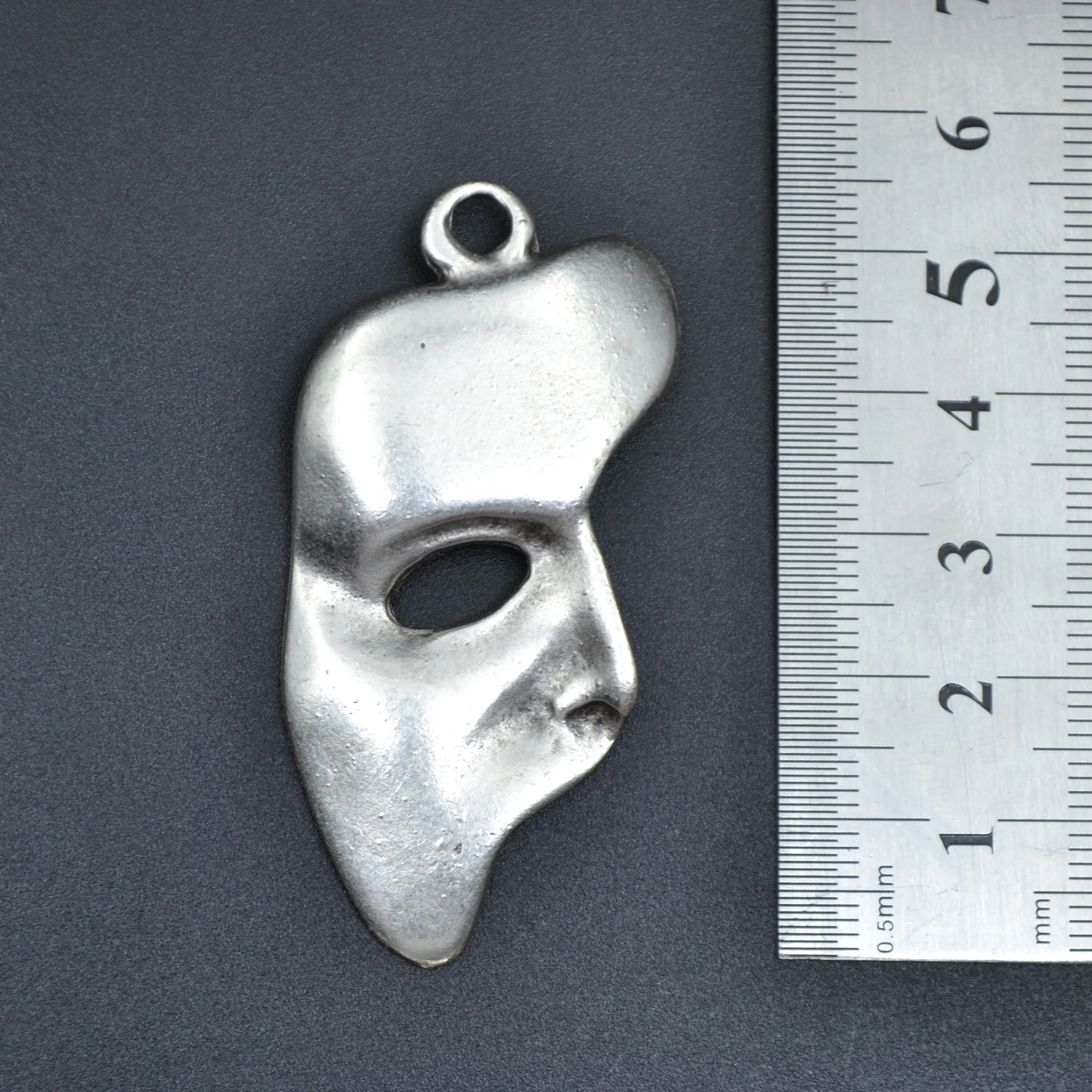 The Phantom Of The Opera - Maske Kolye - Gümüş ( Silver ) Renk - 60 cm Deri İp Kolye