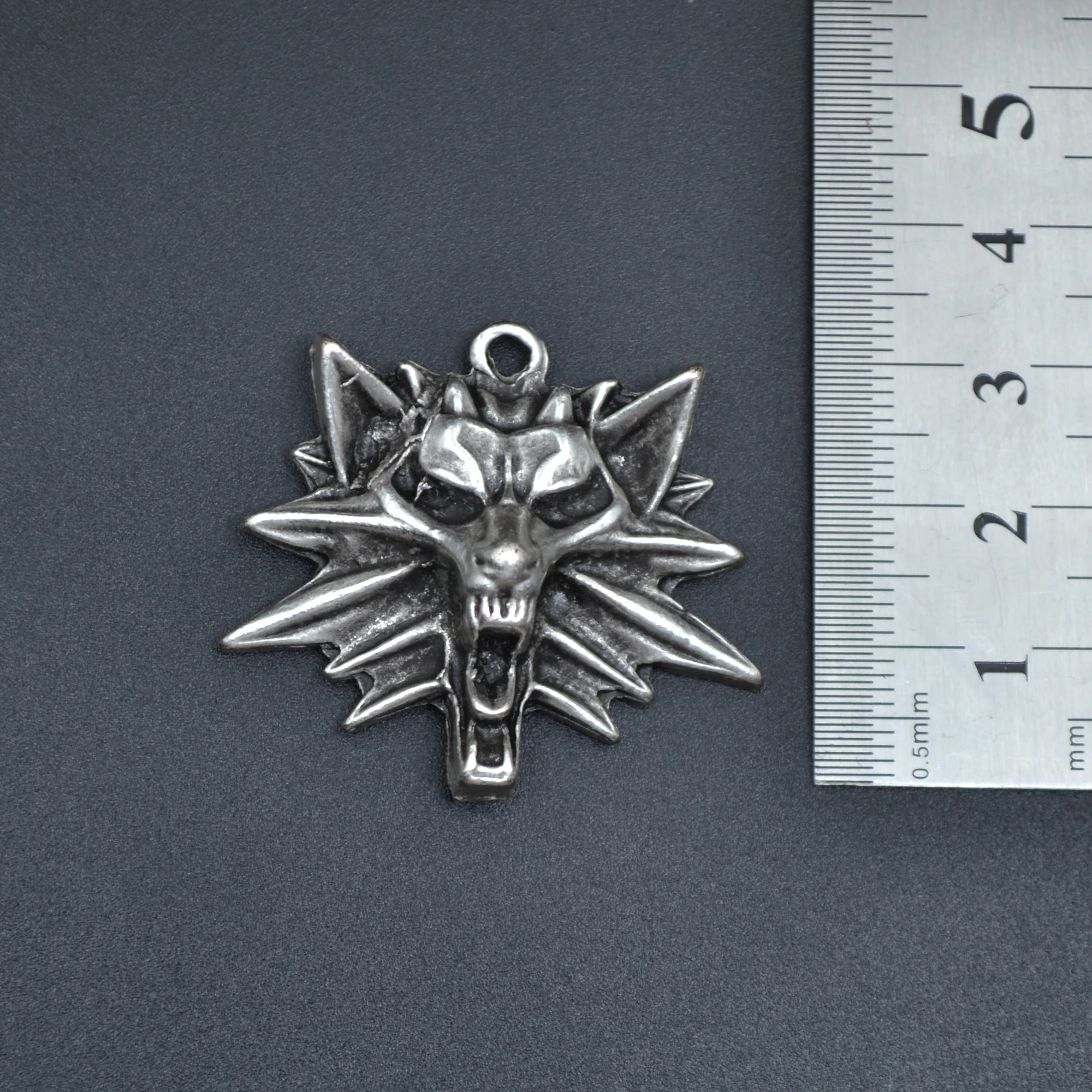 The Witcher 3 Boyutlu Kolye - Gümüş ( Silver ) Renk - 60 cm Düz Ezme Zincir Kolye