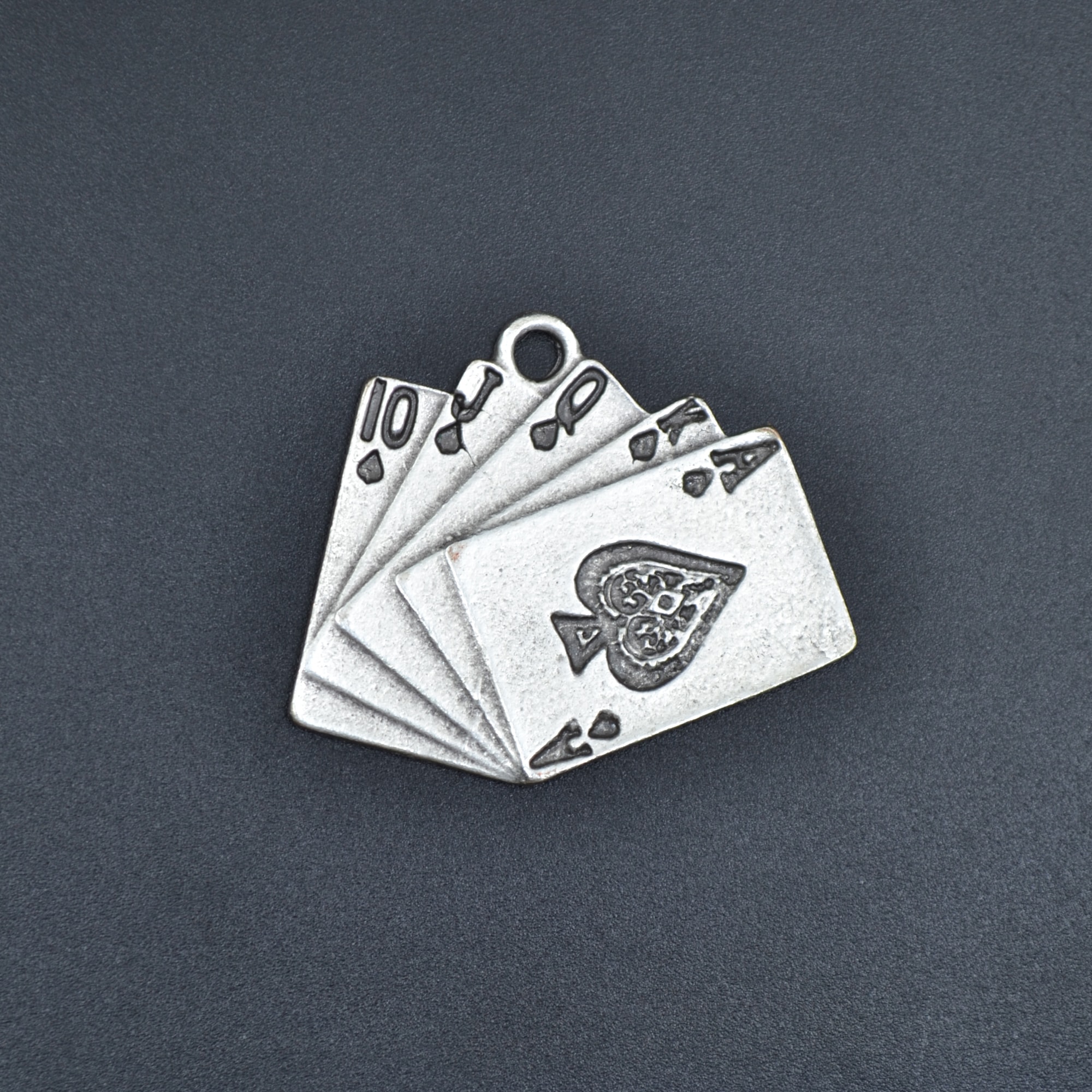 Poker İskambil Kolye - Gümüş ( Silver ) Renk - 60 cm Deri İp Kolye
