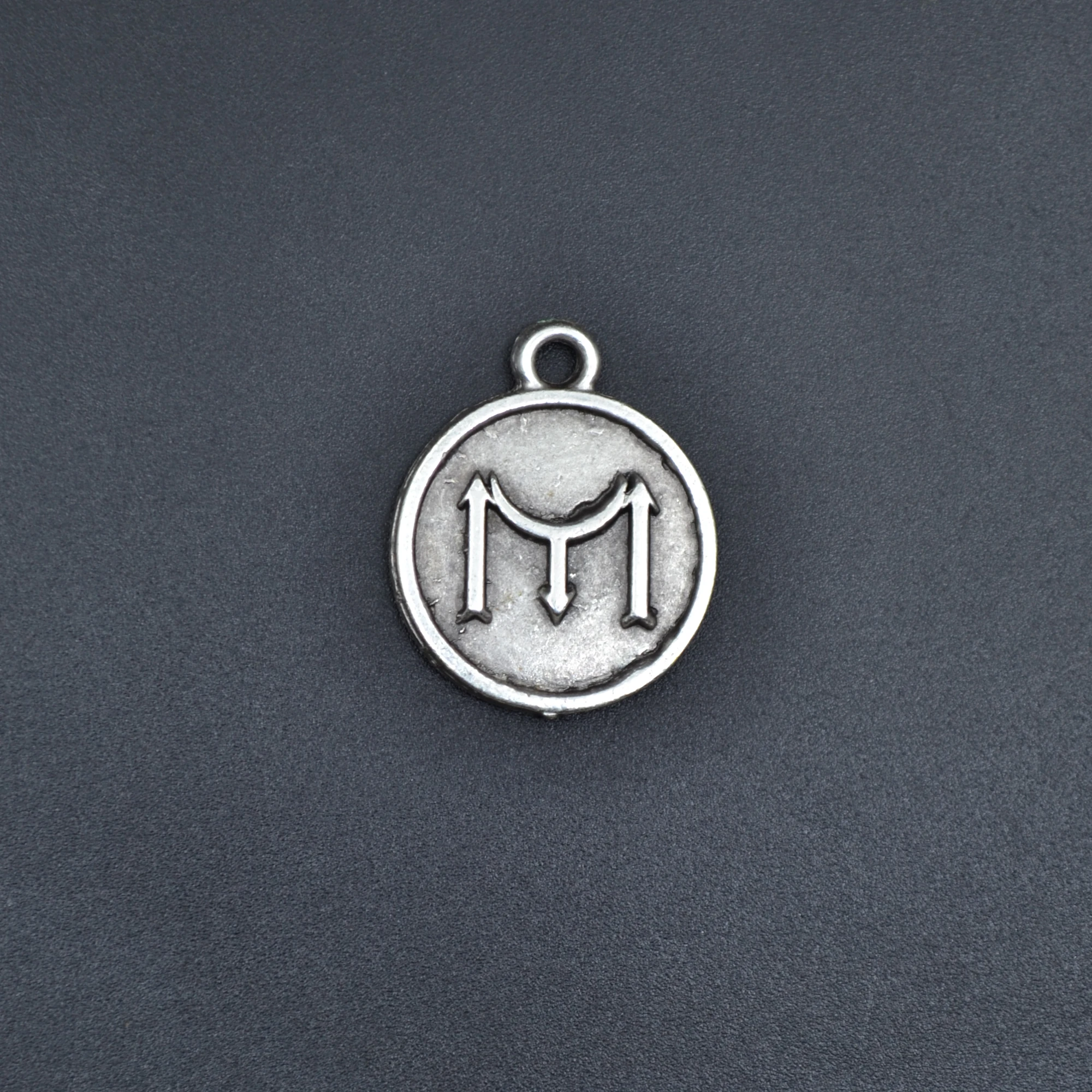 Kayı Boyu İyi Kolye Ucu - Gümüş ( Silver ) Renk