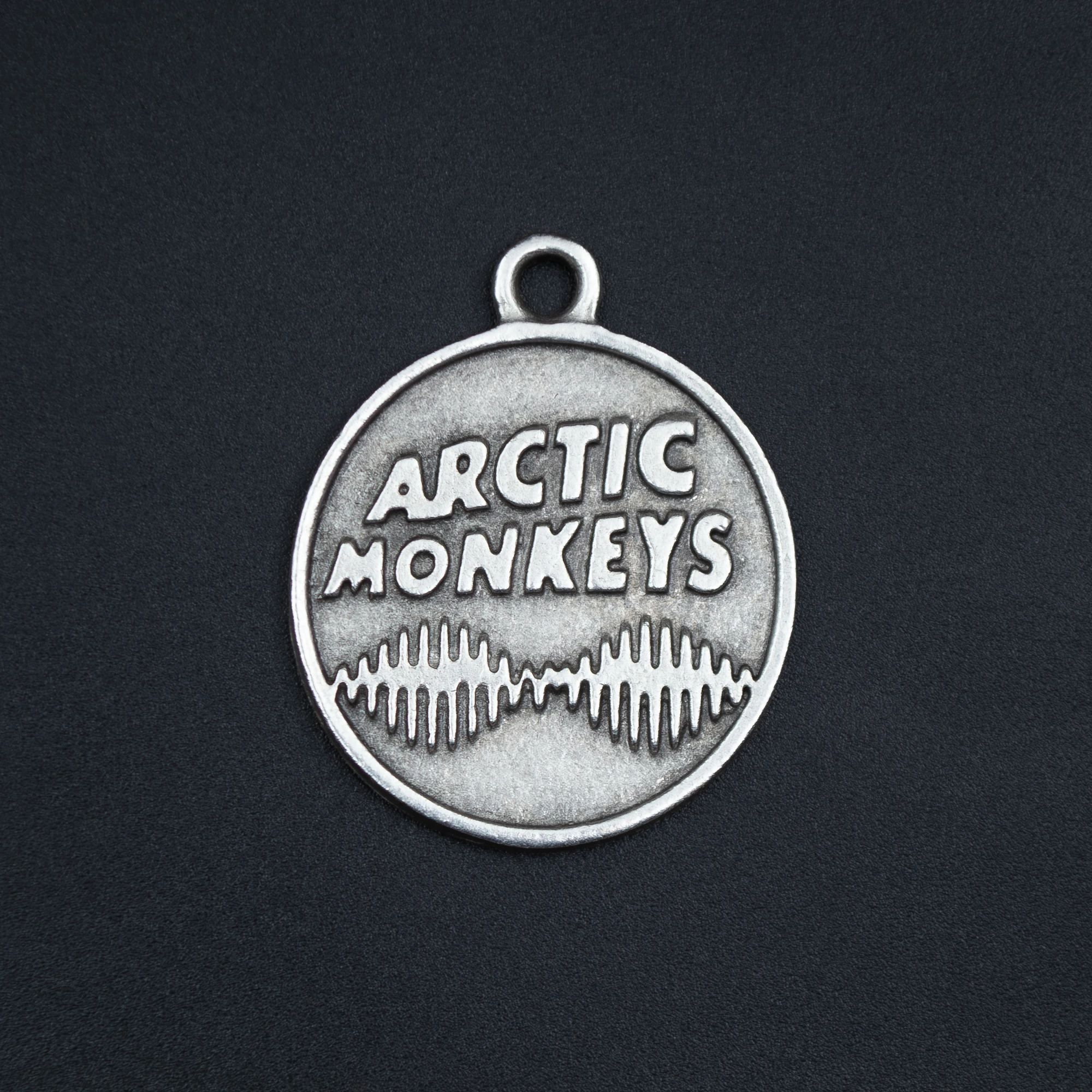 Arctic Monkeys Kolye Ucu - Gümüş ( Silver ) Renk