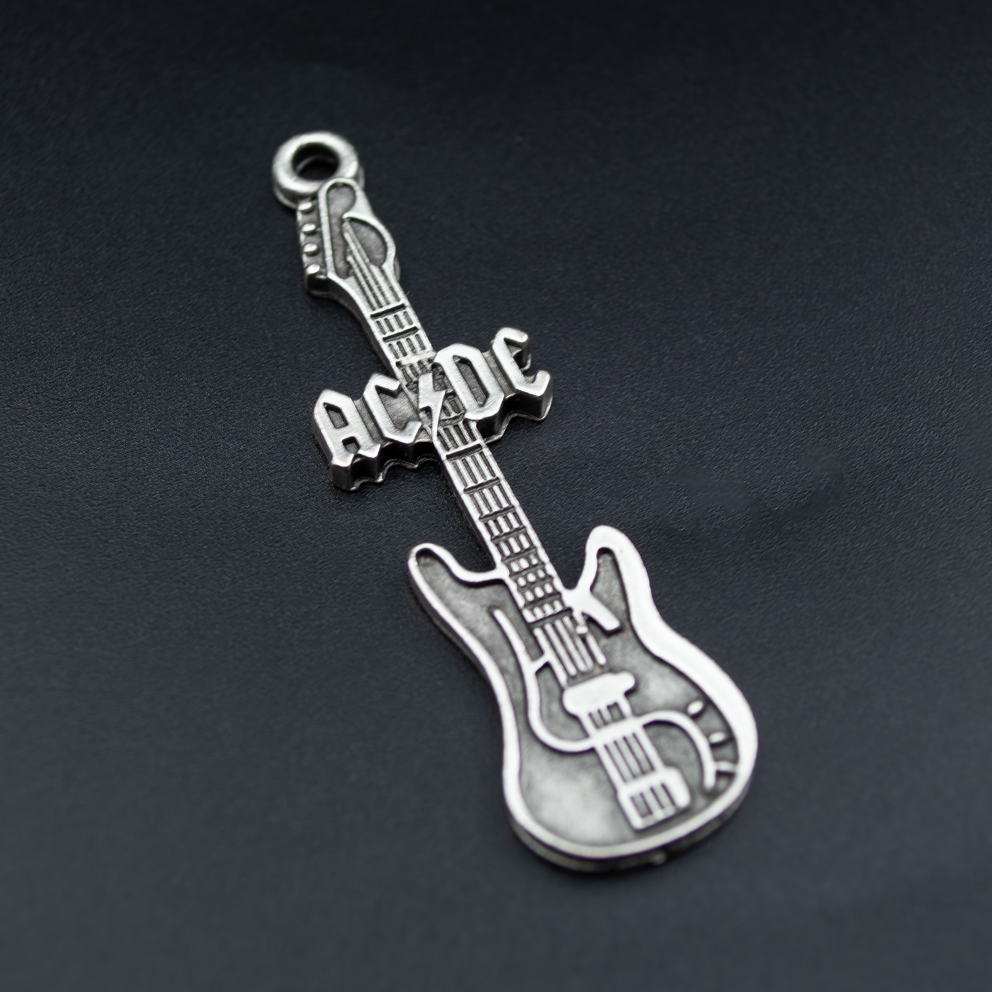 AC/DC Elektro Gitar Kolye Ucu