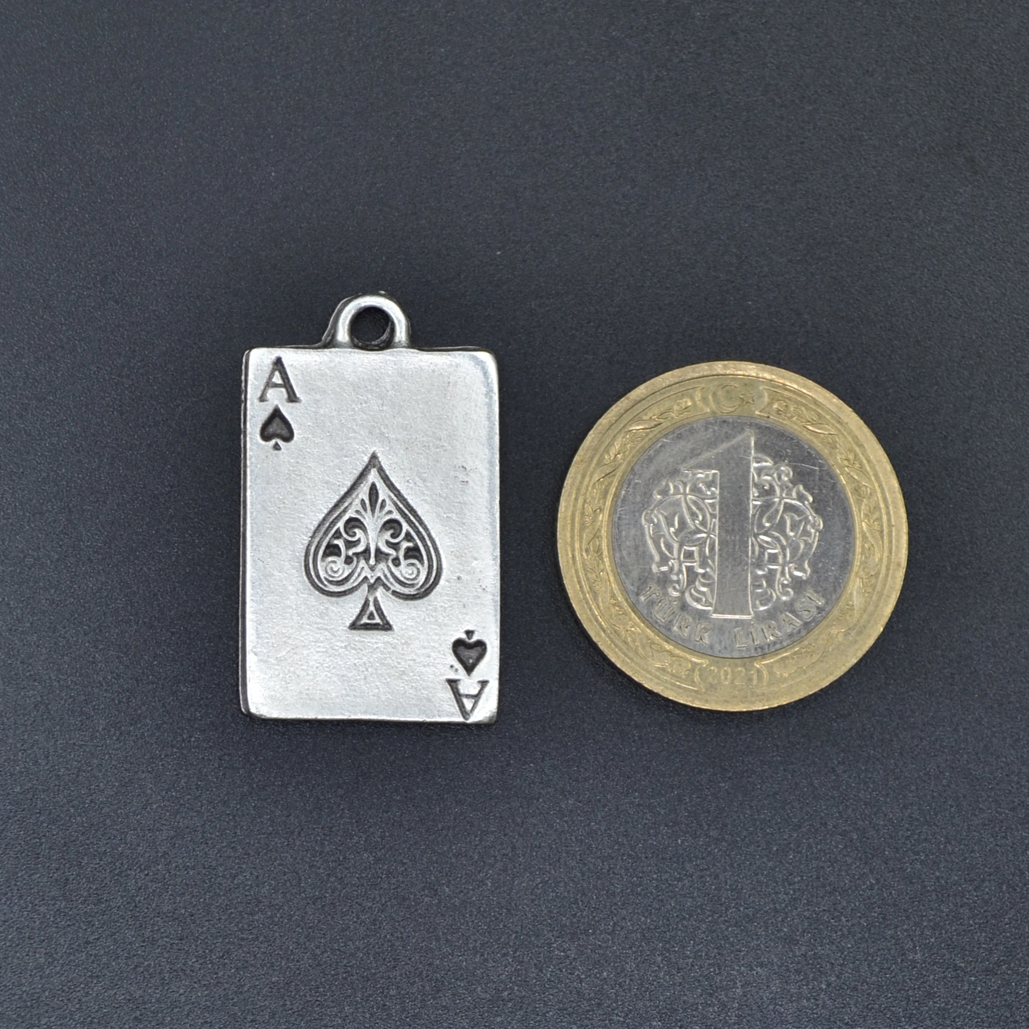 Maça As Poker İskambil Kolye - Gümüş ( Silver ) Renk - 60 cm Deri İp Kolye