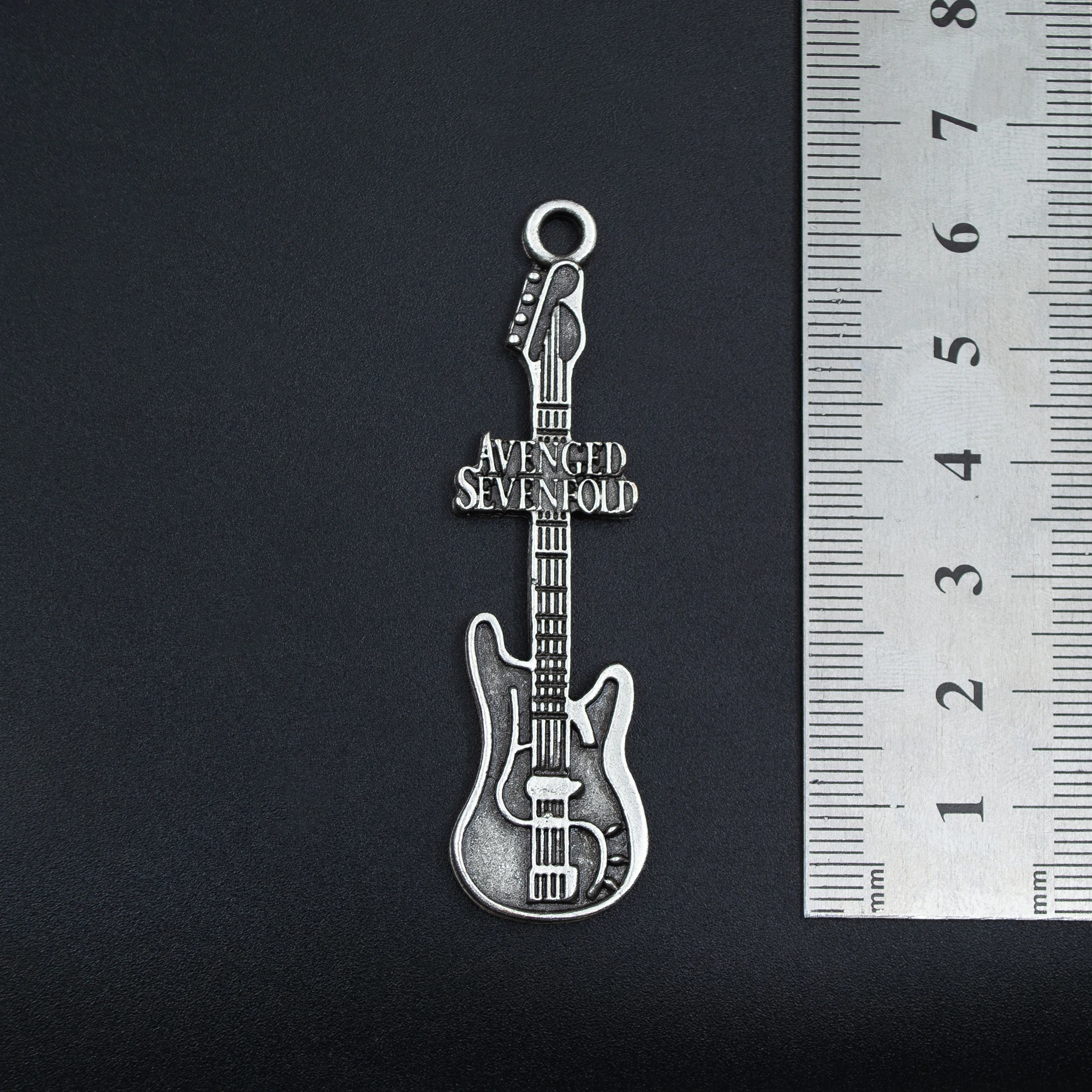 Avenged Sevenfold Elektro Gitar Kolye - Gümüş ( Silver ) Renk - 60 cm Düz Ezme Zincir Kolye