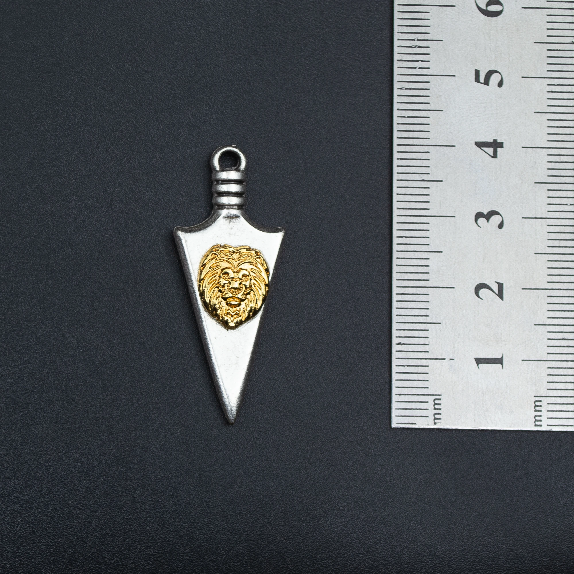 Ok Ucu Aslan Detaylı Kolye - Gümüş ( Silver ) Renk - 60 cm Düz Ezme Zincir Kolye