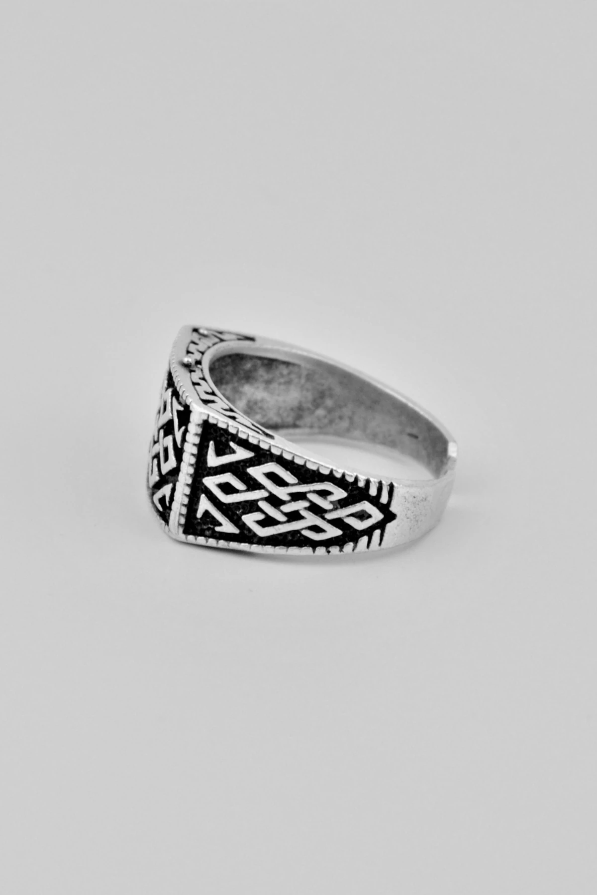 Otantik Desenli Dikdörtgen Gümüş Kaplama Ayarlamalı Kadın Erkek Yüzük