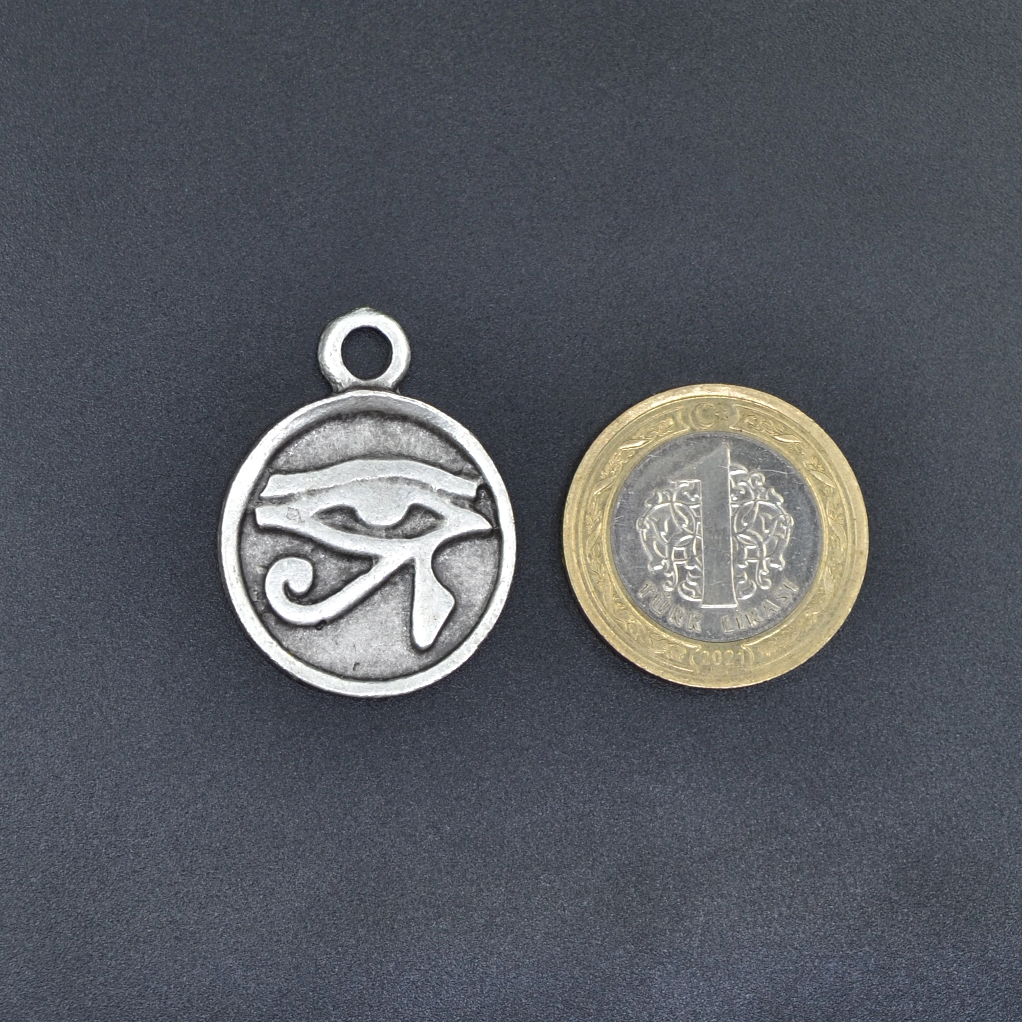 Ra'nın Gözü Madalyon Kolye - Gümüş ( Silver ) Renk - 60 cm Düz Ezme Zincir Kolye