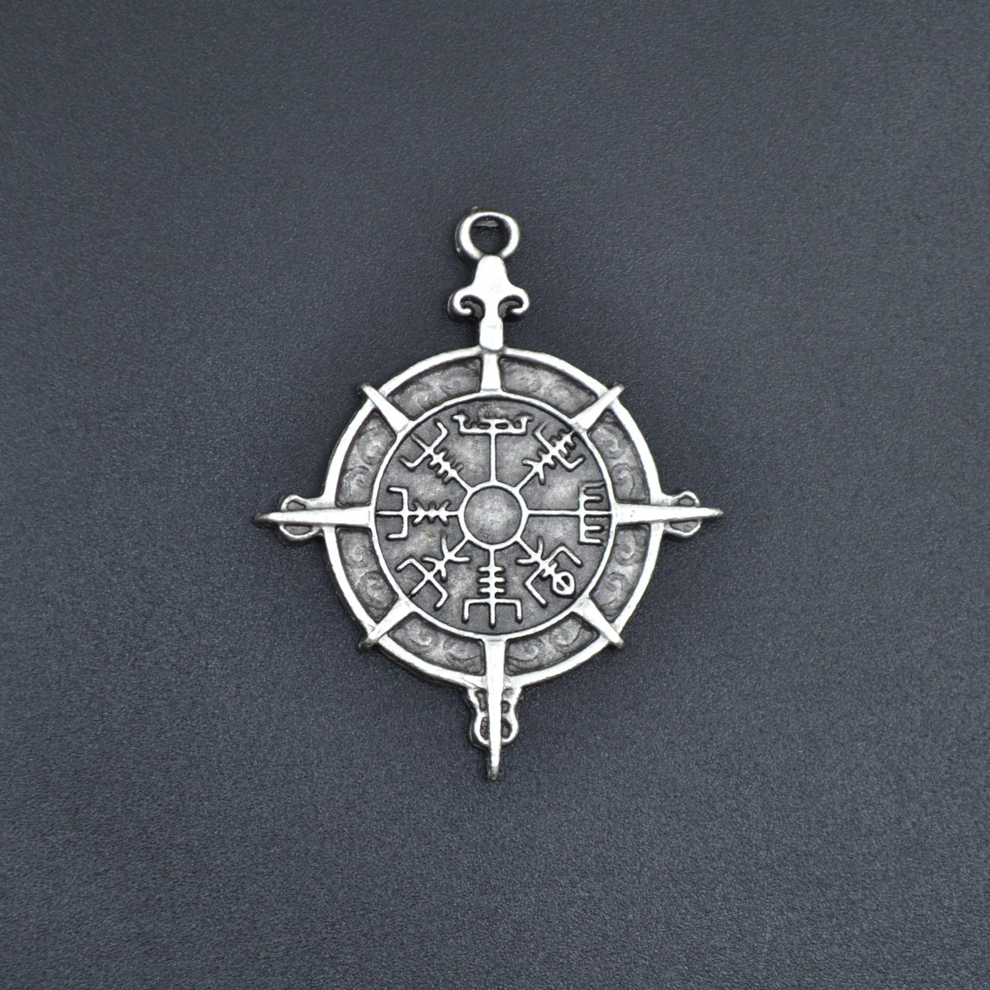 Viking Vegvisir Pusula Kolye Ucu - Gümüş ( Silver ) Renk