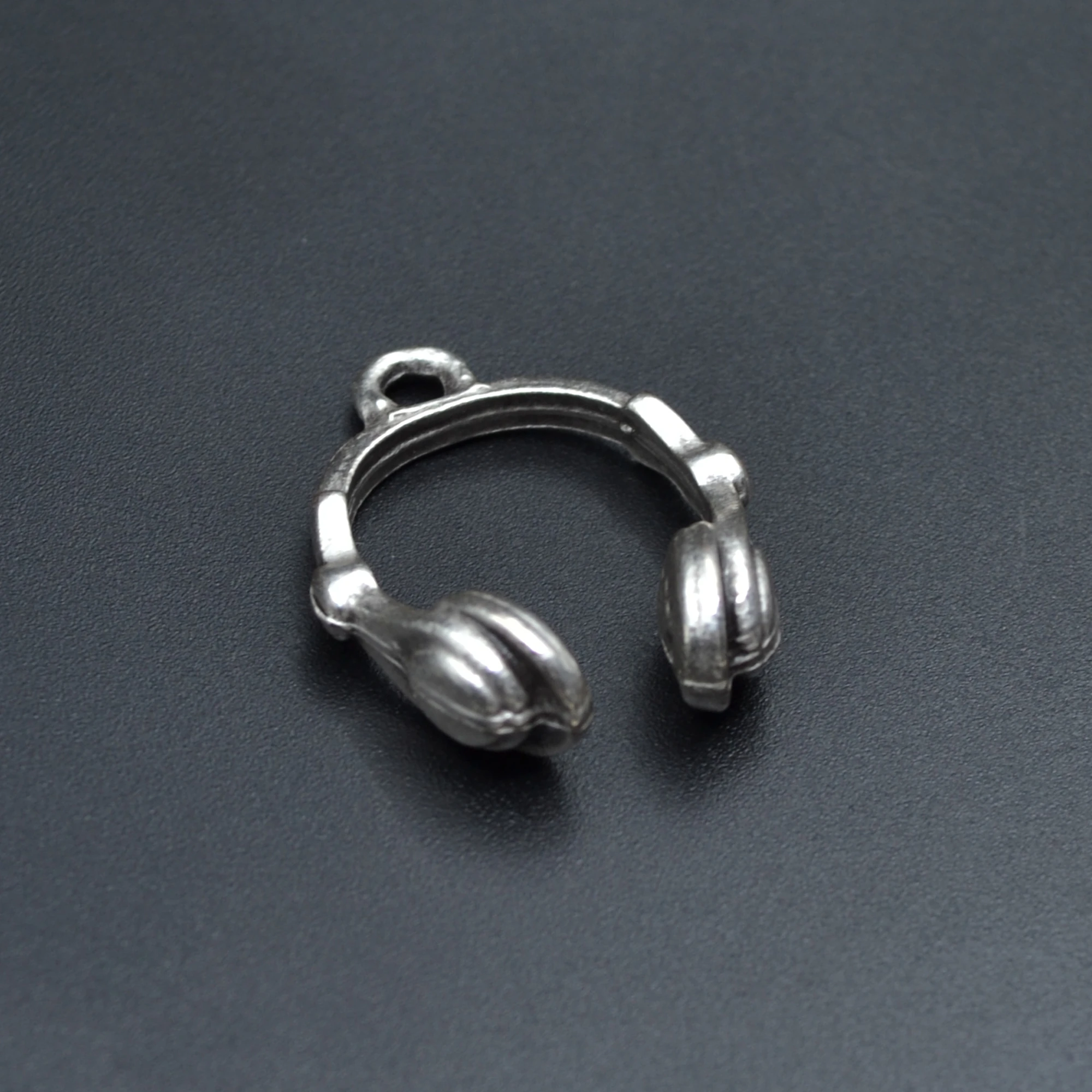 Kulaklık Kolye - Gümüş ( Silver ) Renk - 60 cm Düz Ezme Zincir Kolye