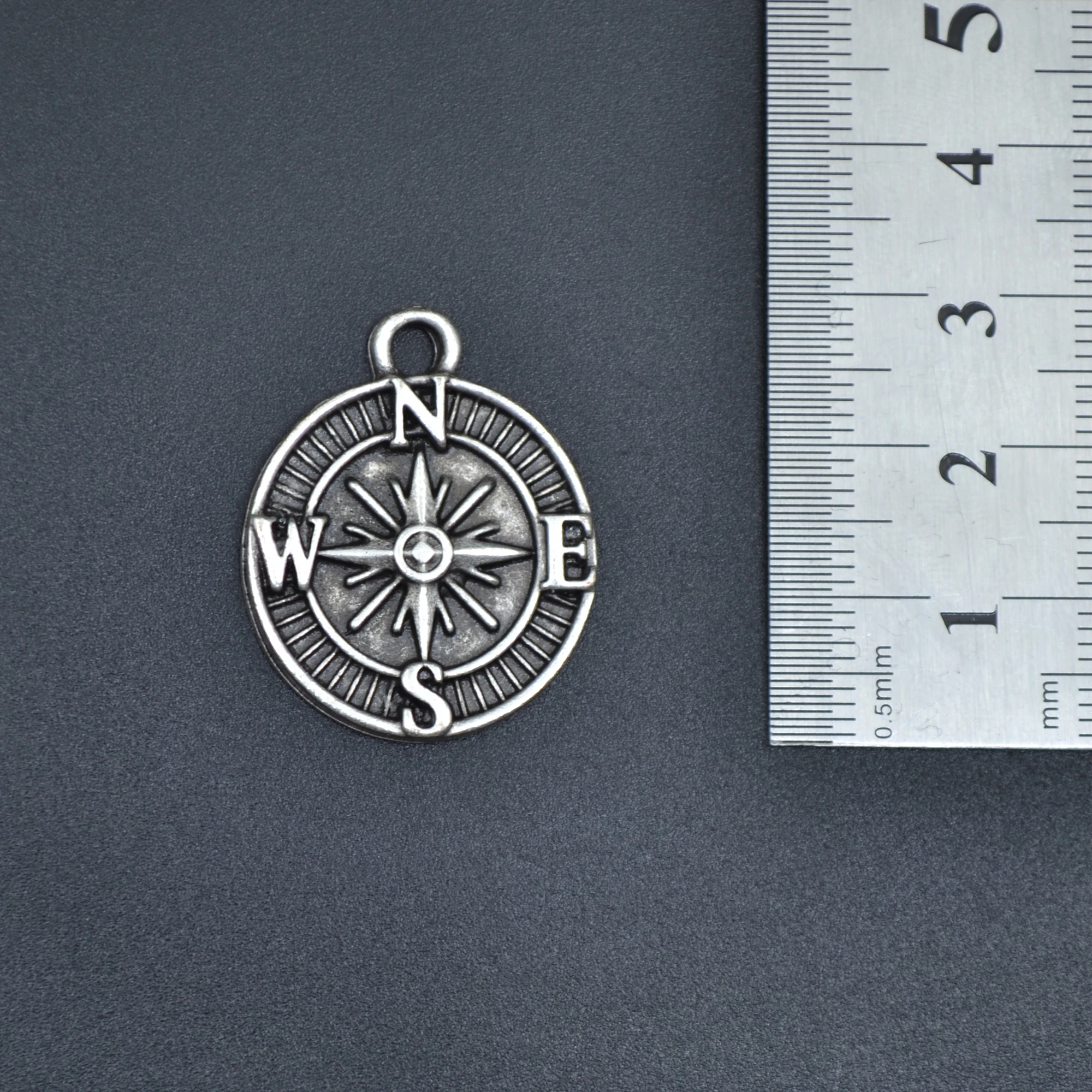 Minimal Pusula Kolye - Gümüş ( Silver ) Renk - 60 cm Deri İp Kolye