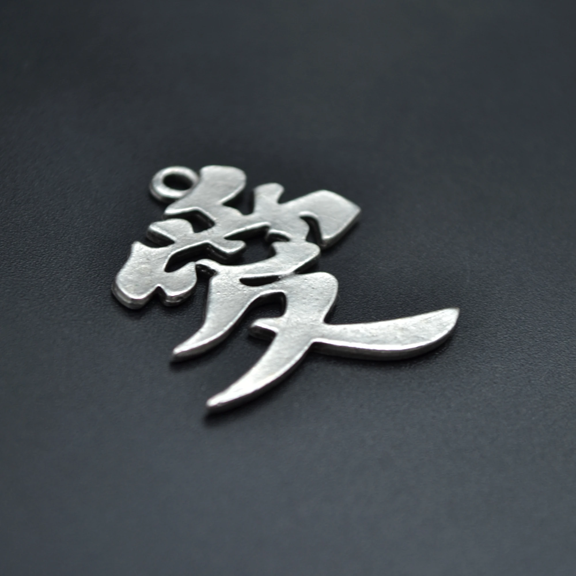 Çin Aşk Sembolü Kolye - Gümüş ( Silver ) Renk - 60 cm Düz Ezme Zincir Kolye