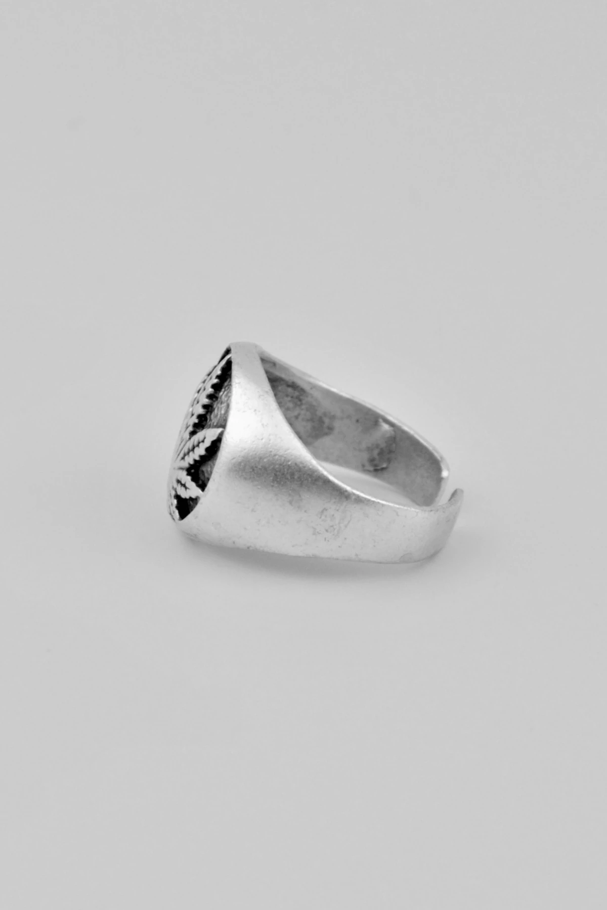 Marijuana Gümüş Kaplama Ayarlamalı Kadın Erkek Yüzük