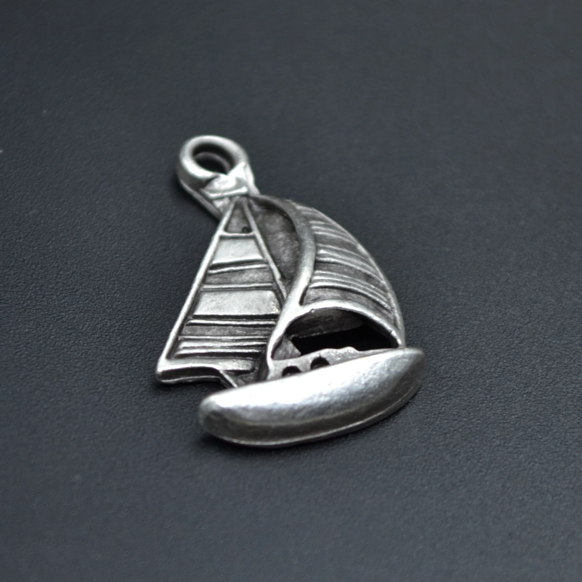 Yelkenli Gemi Kolye - Gümüş ( Silver ) Renk - 60 cm Deri İp Kolye