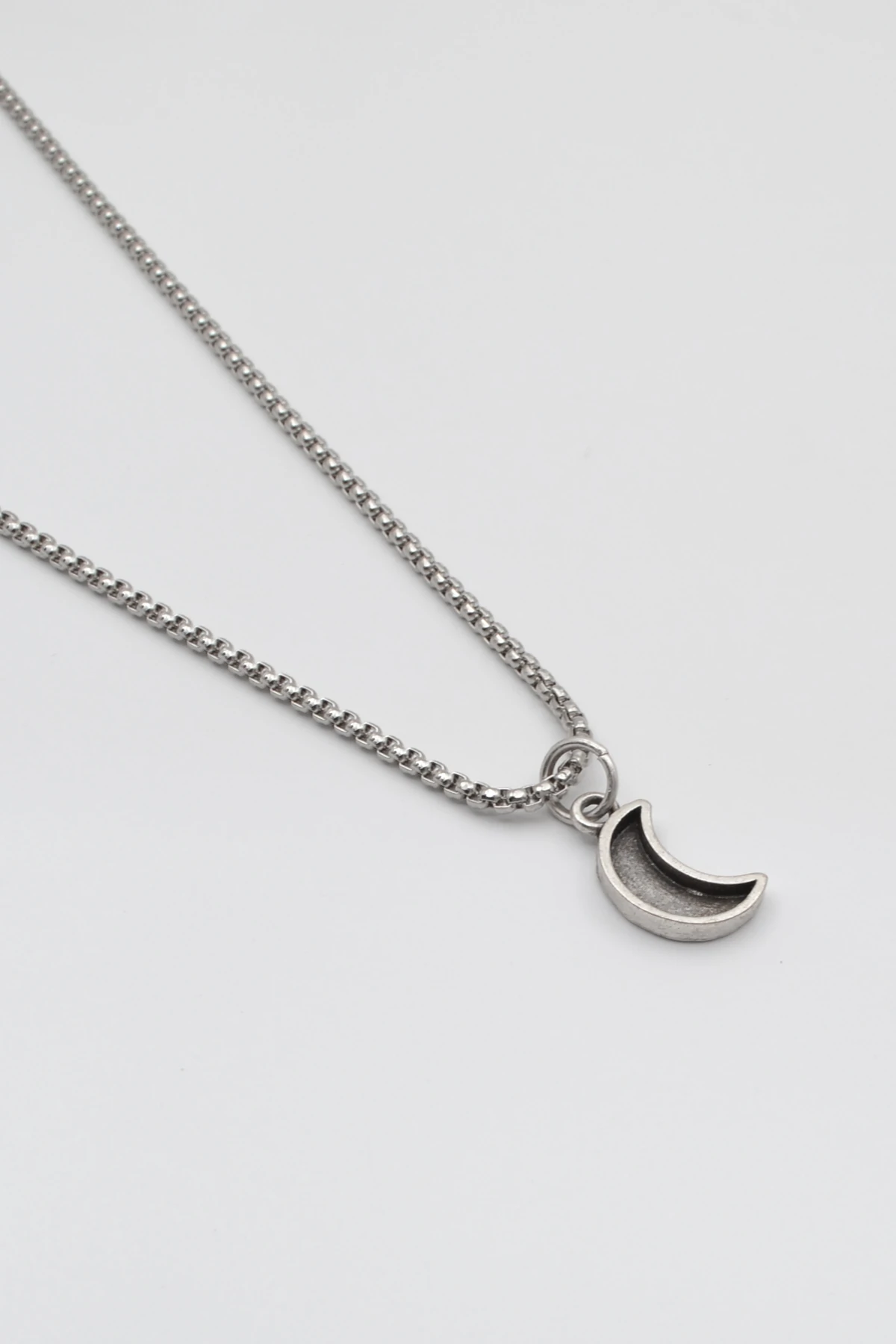 Minimalist Ay Örme Zincir Kolye - Antik Gümüş Kaplama - Kadın Erkek - 60 cm