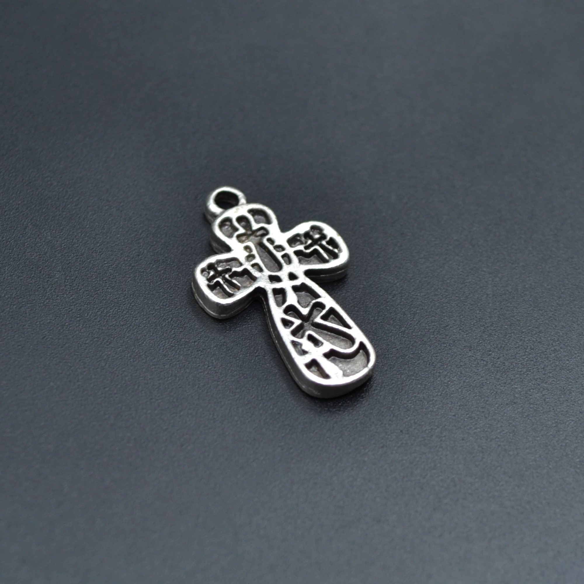 Minimal Haç Desenli Haç Kolye - Gümüş ( Silver ) Renk - 60 cm Düz Ezme Zincir Kolye