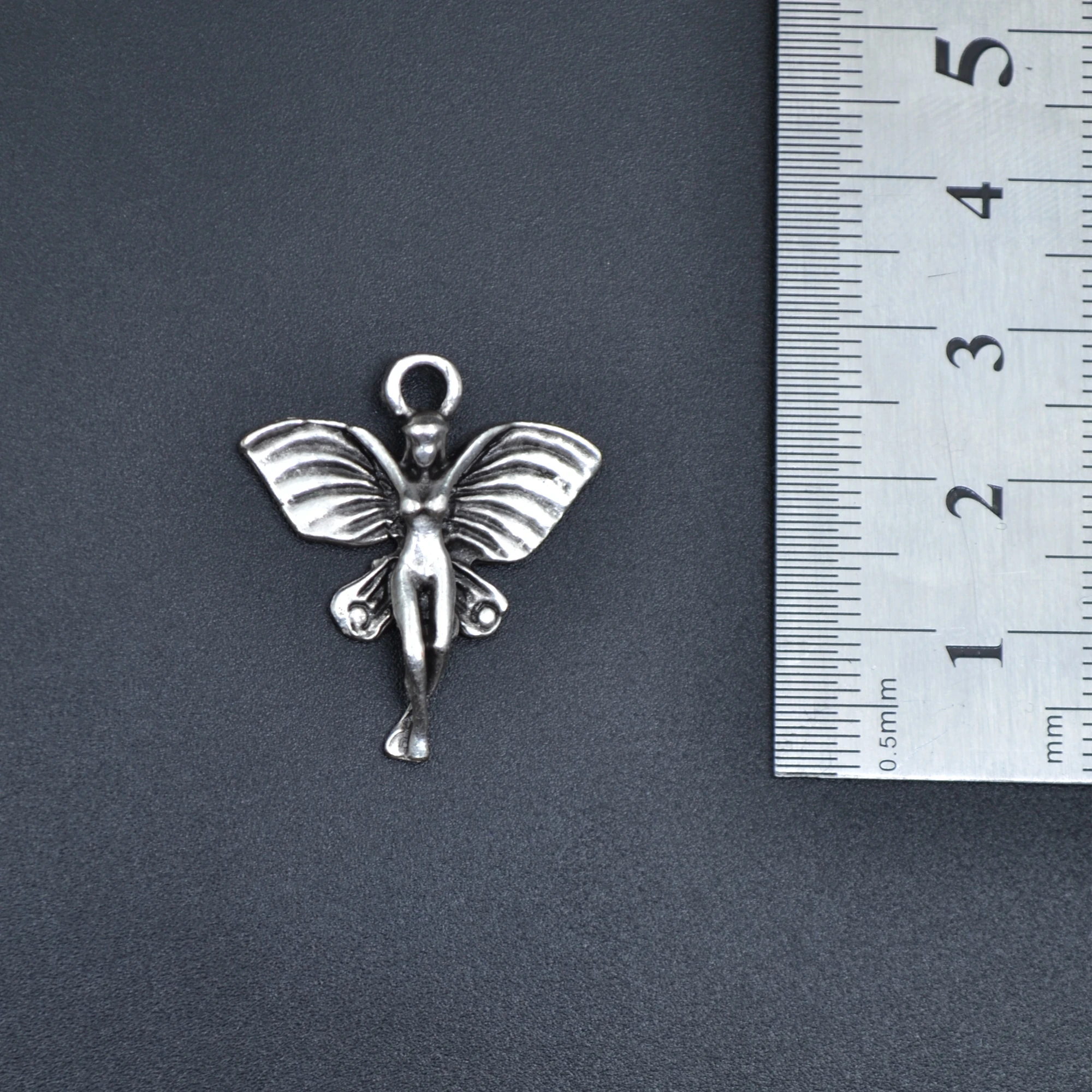 Minimal Kelebek Kanatlı Peri Kolye - Gümüş ( Silver ) Renk - 60 cm Örme Zincir Kolye