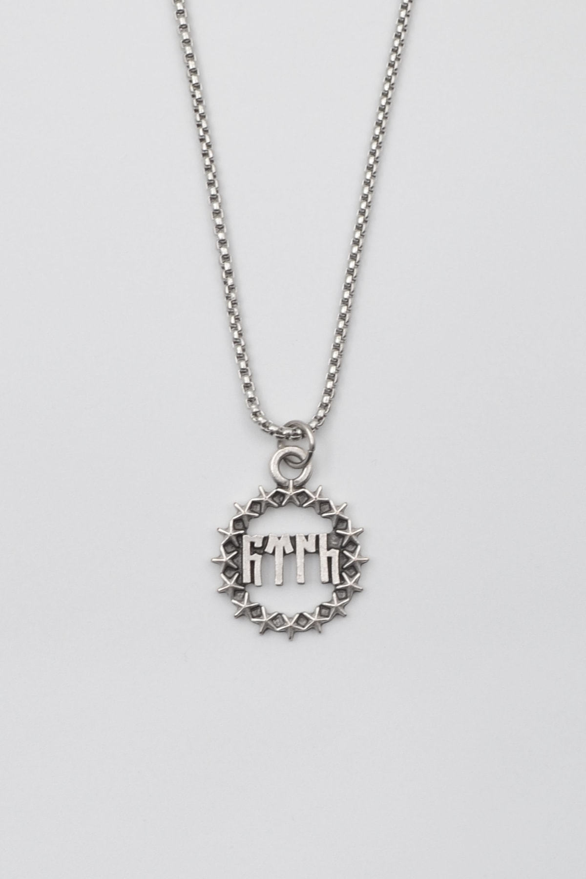 Göktürkçe Türk Yazılı ve Yıldızlı Kolye - Gümüş ( Silver ) Renk - 60 cm Örme Zincir Kolye