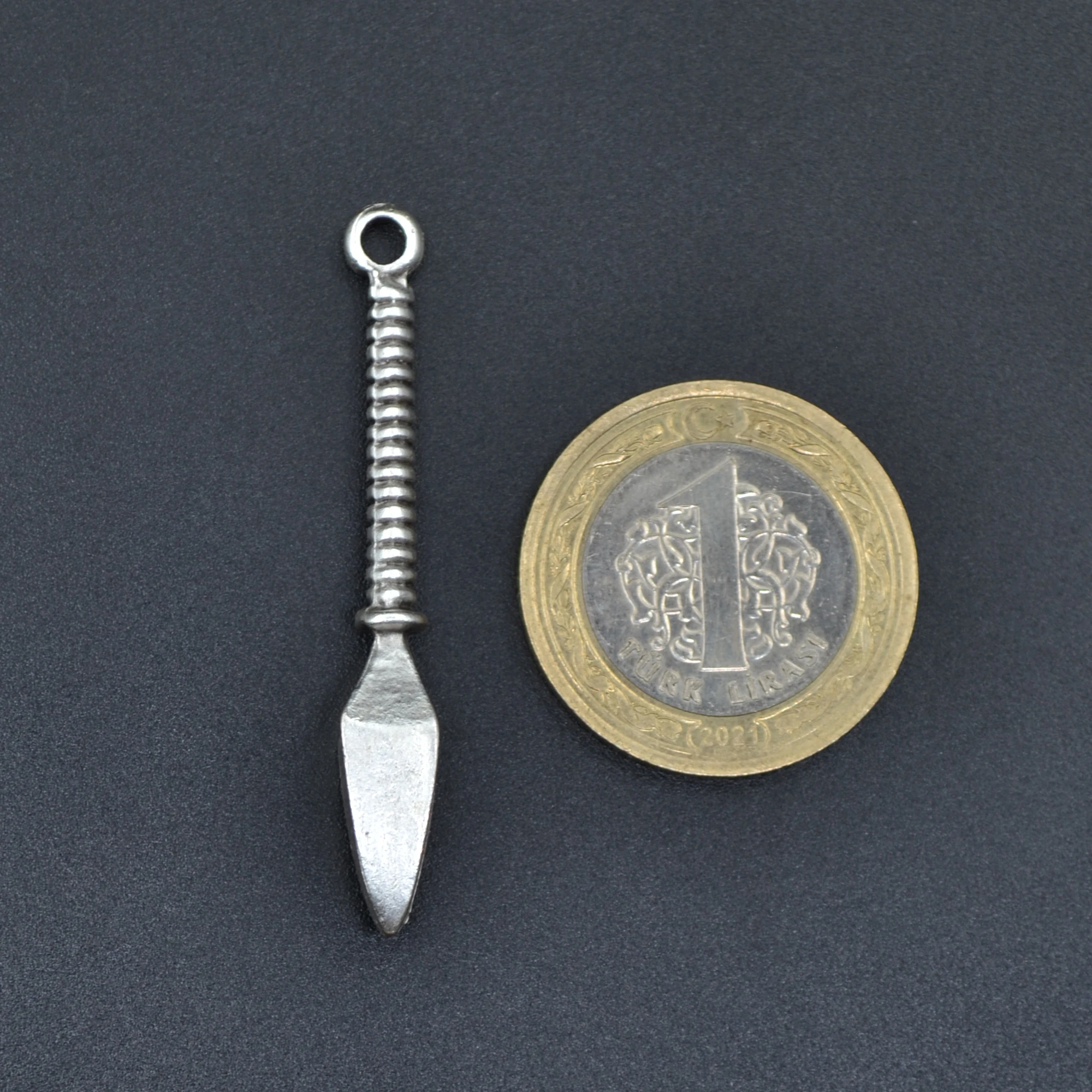 Mızrak Ucu Şeklinde Kolye Ucu - Gümüş ( Silver ) Renk