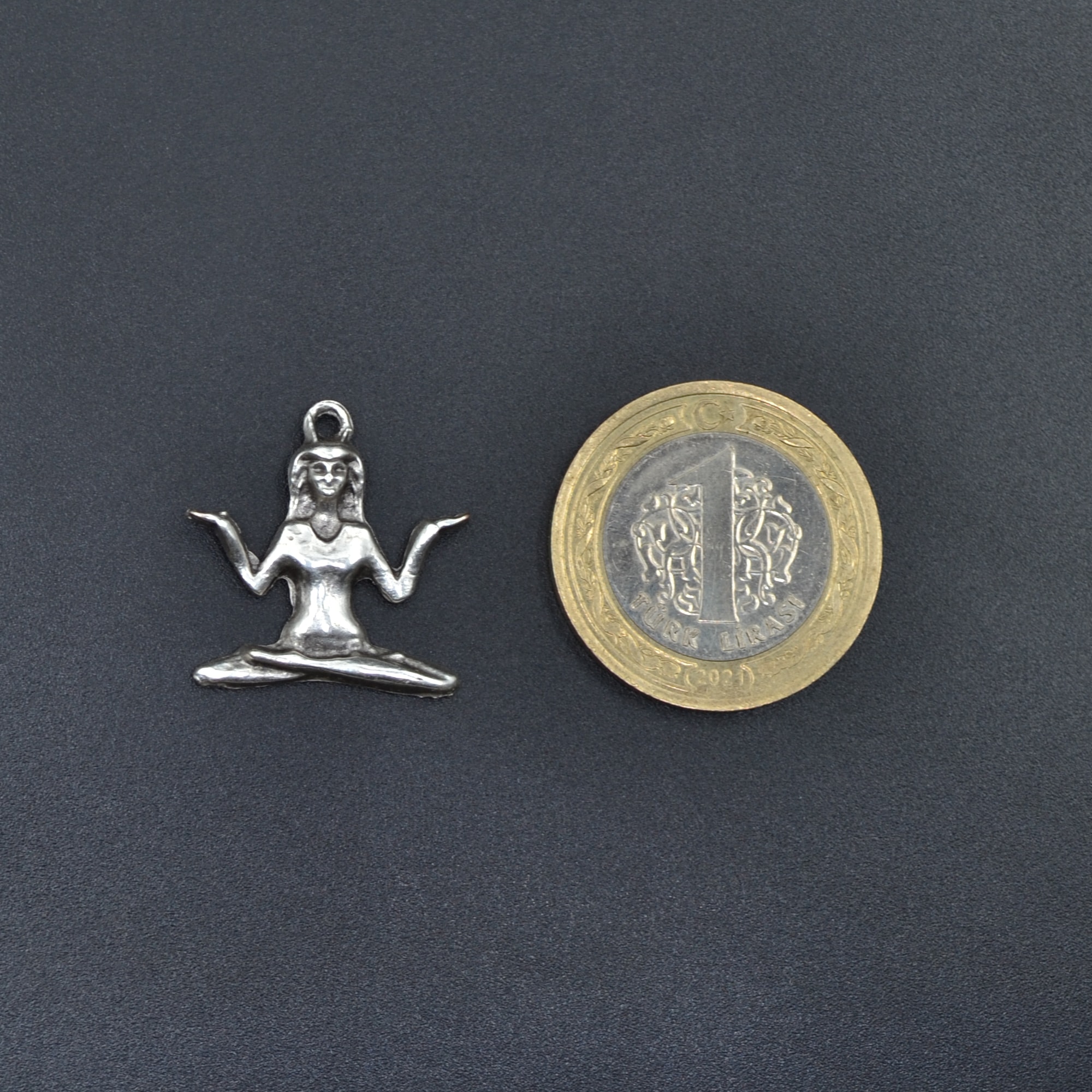 Minimal Yoga Kolye Ucu - Gümüş ( Silver ) Renk