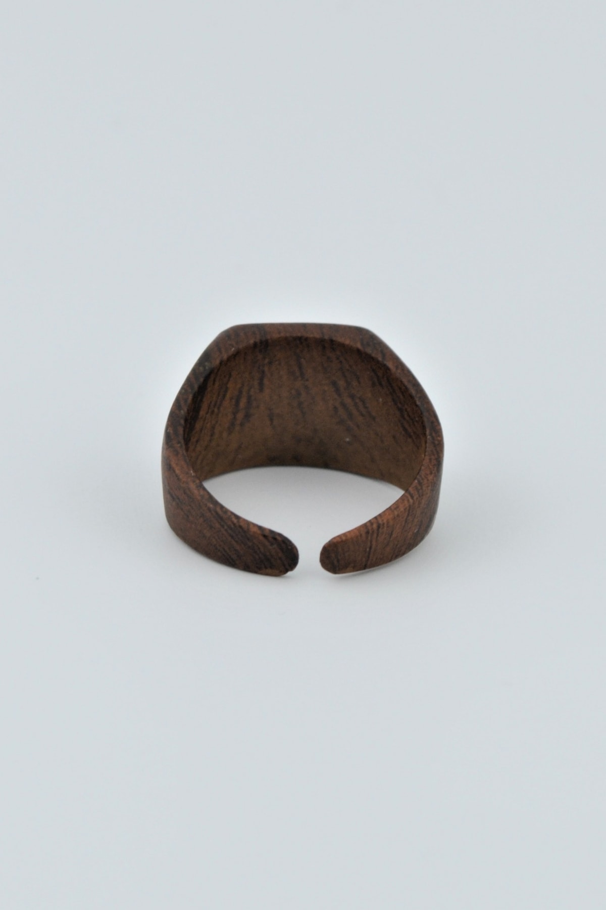 Kare Şovalye Ahşap Görünümlü Ayarlamalı Erkek Yüzük