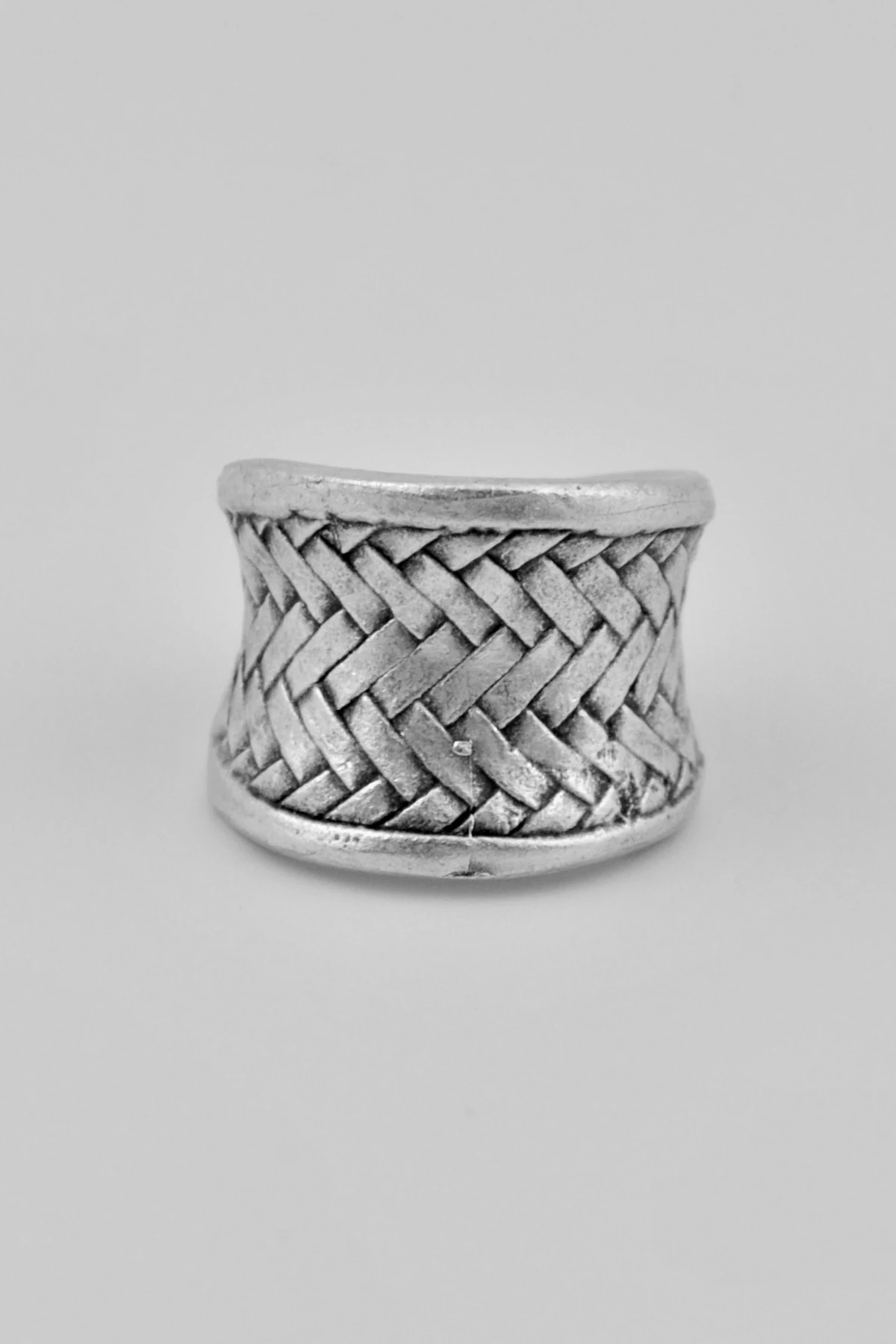 Örgü Görünümlü Gümüş Kaplama Ayarlamalı Kadın Erkek Yüzük