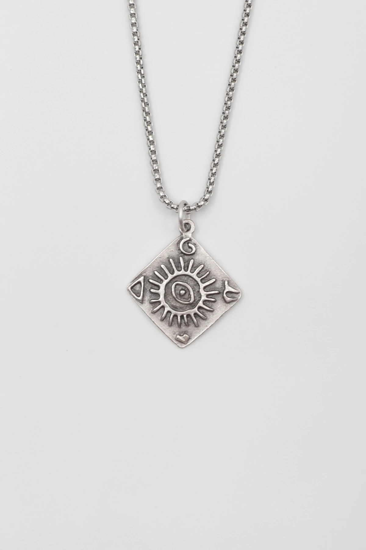 Güneş ve Göz Sembollü Örme Zincir Kolye - Antik Gümüş Kaplama - Kadın Erkek - 60 cm