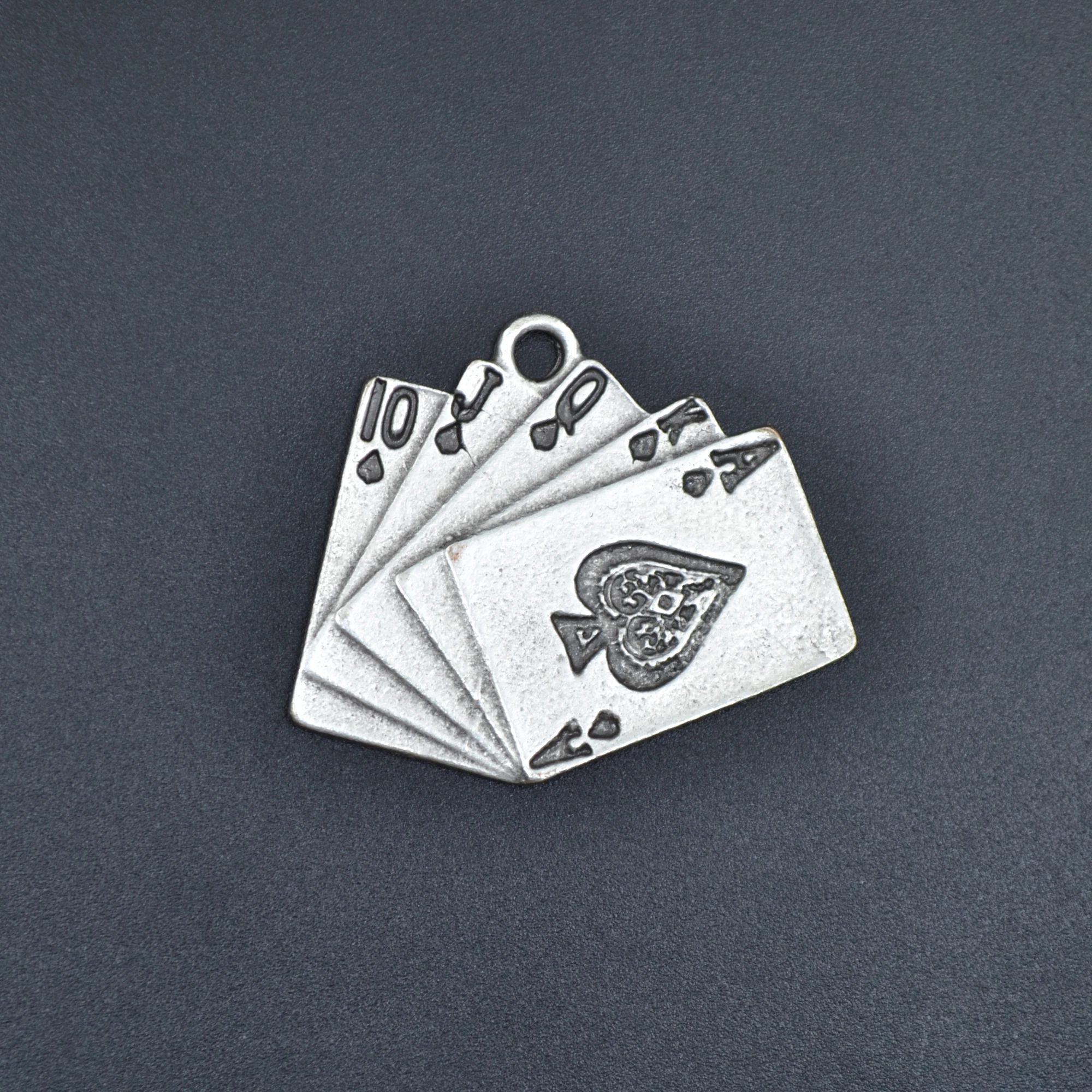 Poker İskambil Kolye Ucu - Gümüş ( Silver ) Renk