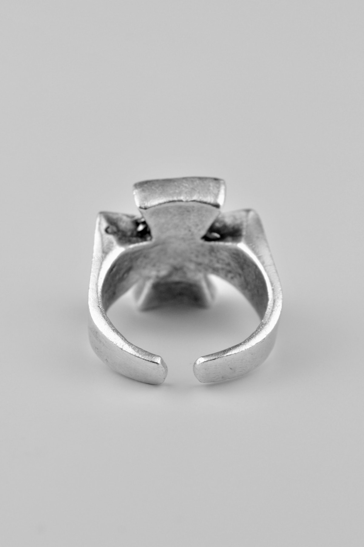 Gamalı Haç Antik Gümüş Kaplama Ayarlamalı Erkek Yüzük