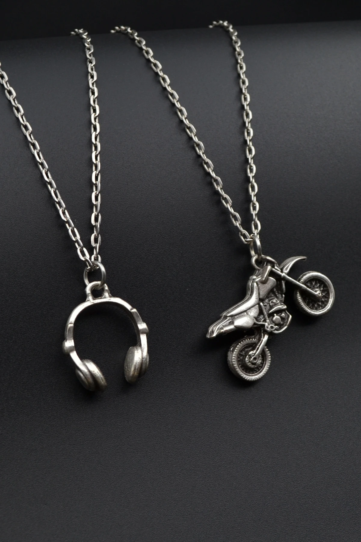 2'li Cross Motor - Motorsiklet - Kulaklık Erkek Kadın Kolye Seti