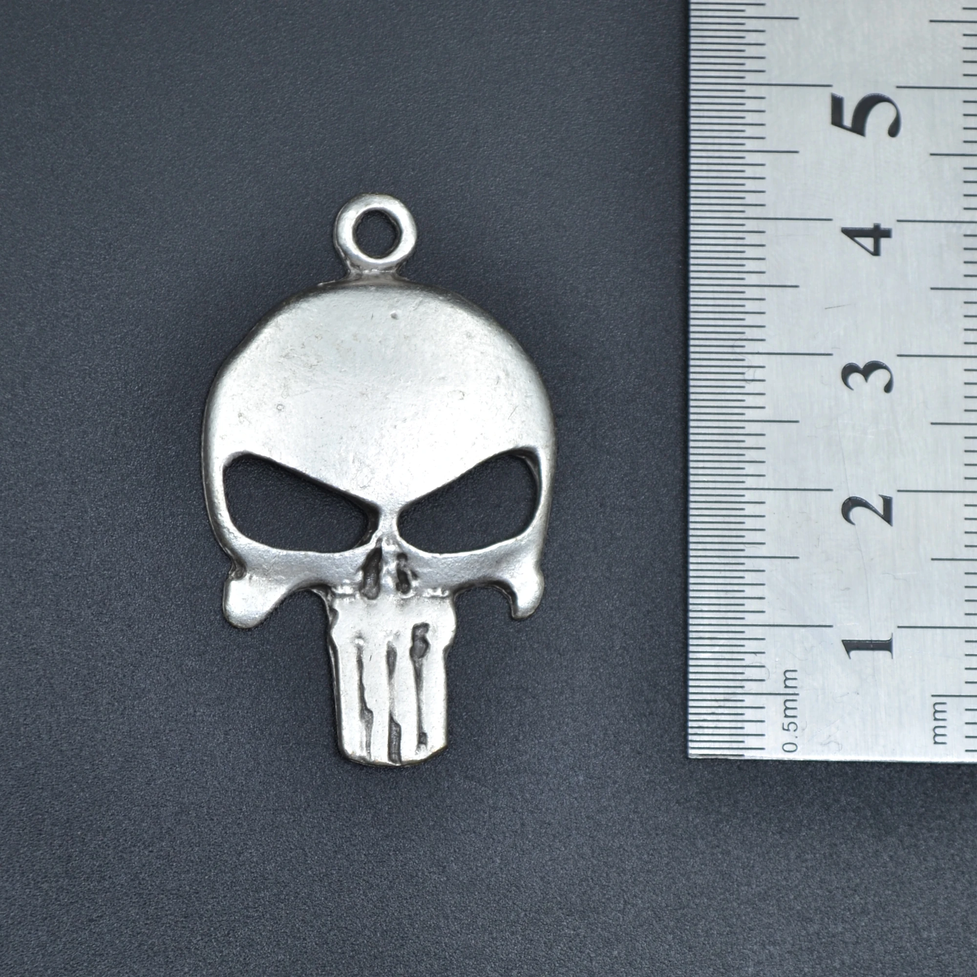 Punisher Cezalandırıcı Kolye - Gümüş ( Silver ) Renk - 60 cm Deri İp Kolye