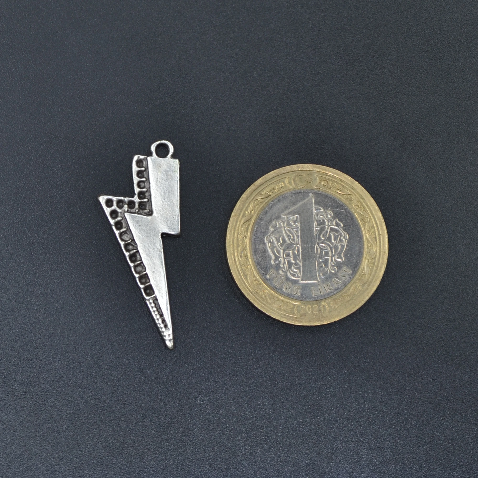 Şimşek - Flash Kolye Kolye - Gümüş ( Silver ) Renk - 60 cm Deri İp Kolye