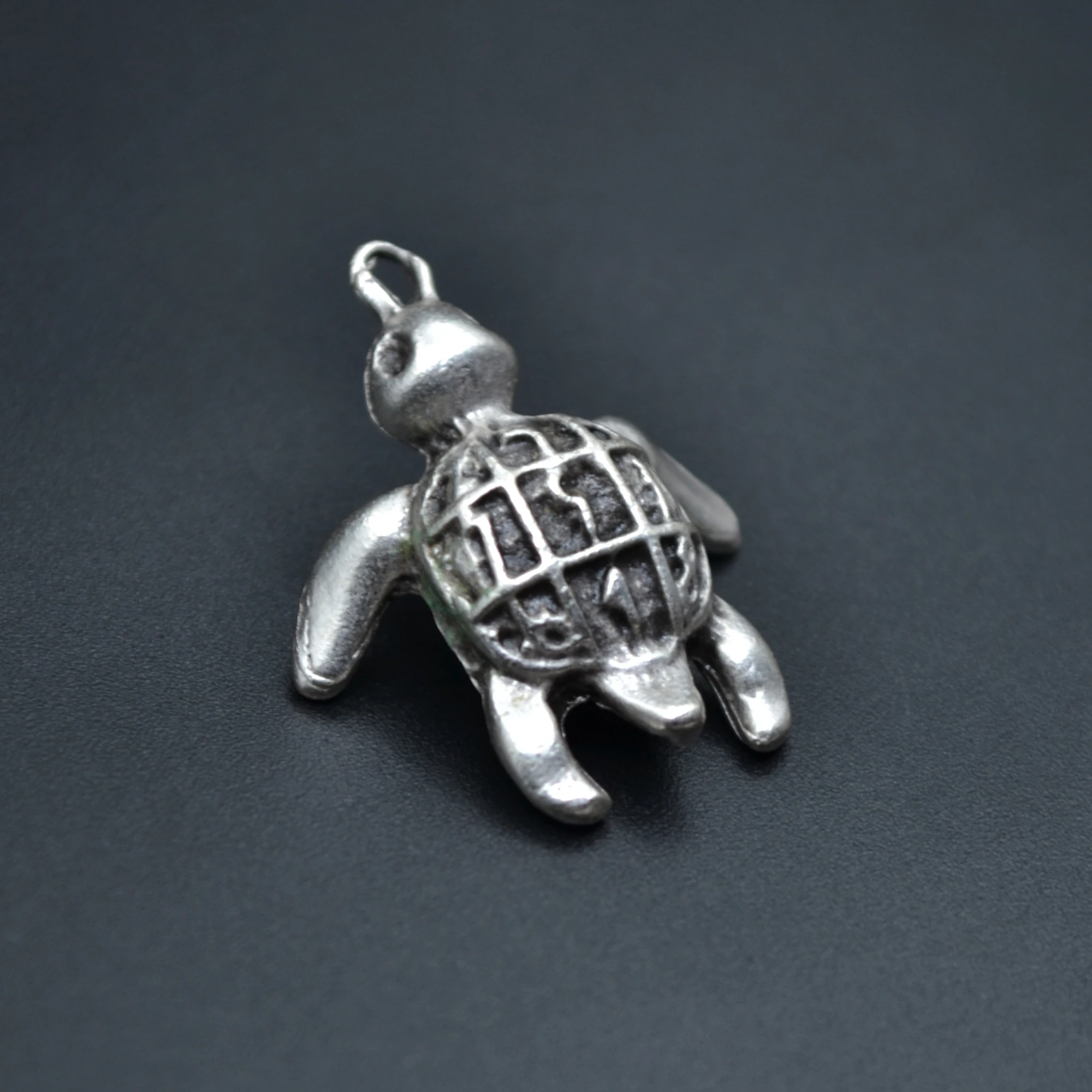 Kaplumbağ Kolye Ucu - Gümüş ( Silver ) Renk