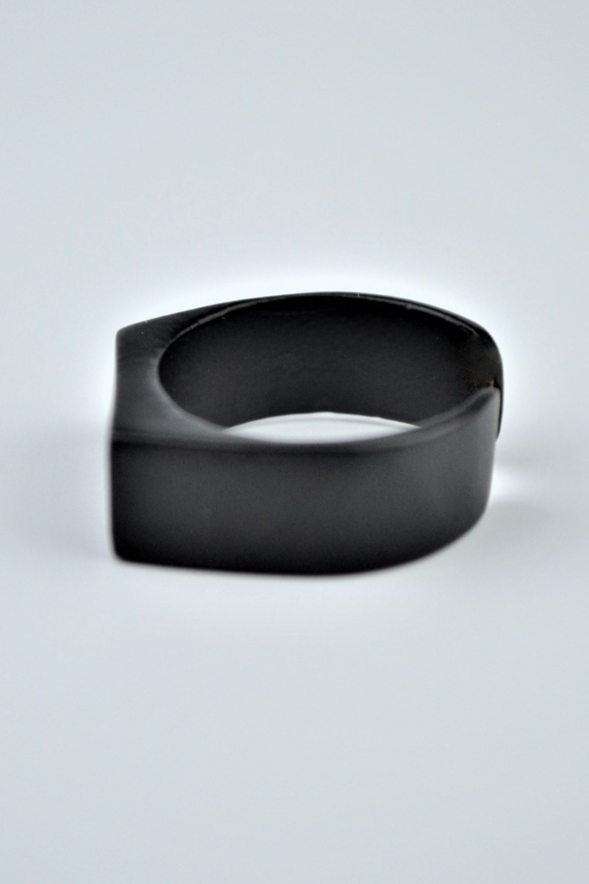 Geometrik Şovalye Mat Siyah Kaplama Ayarlamalı Erkek Yüzük