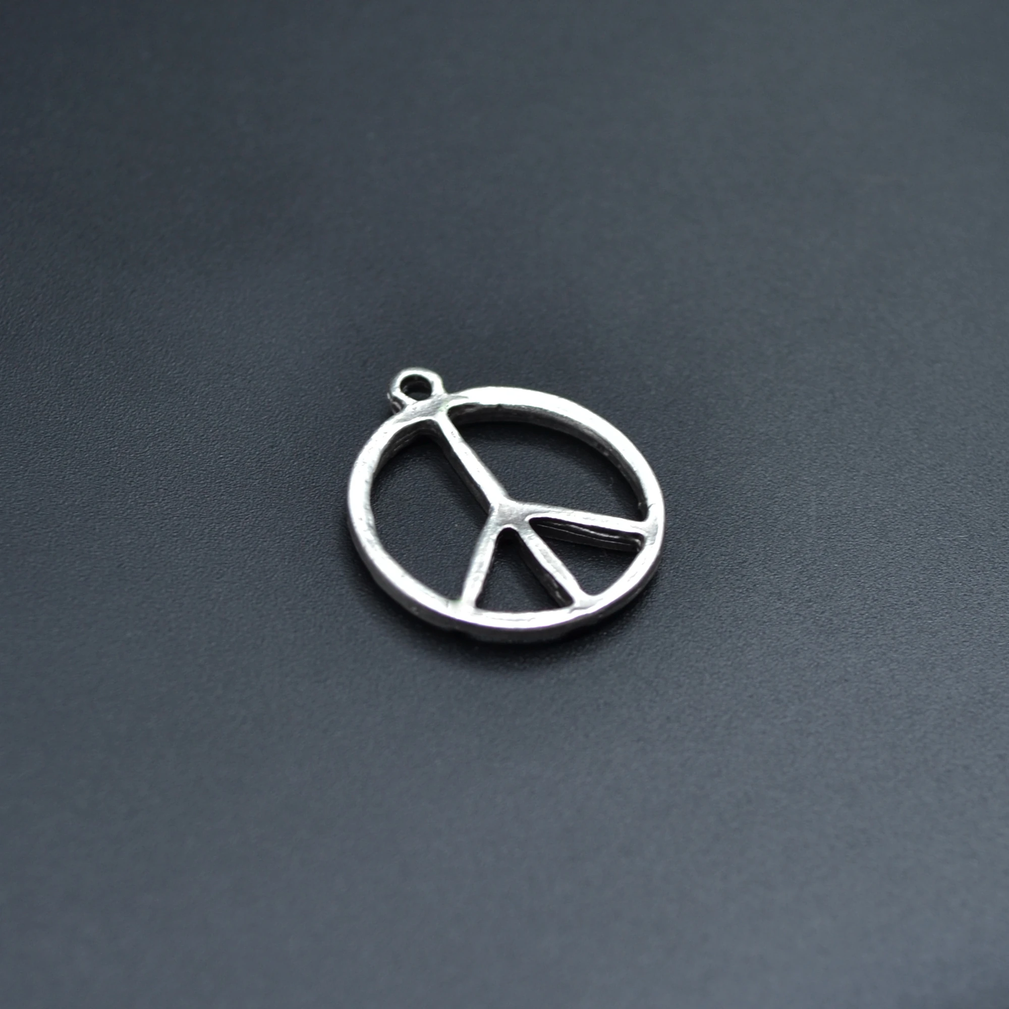 Peace Barış Sembolü Kolye Ucu - Gümüş ( Silver ) Renk