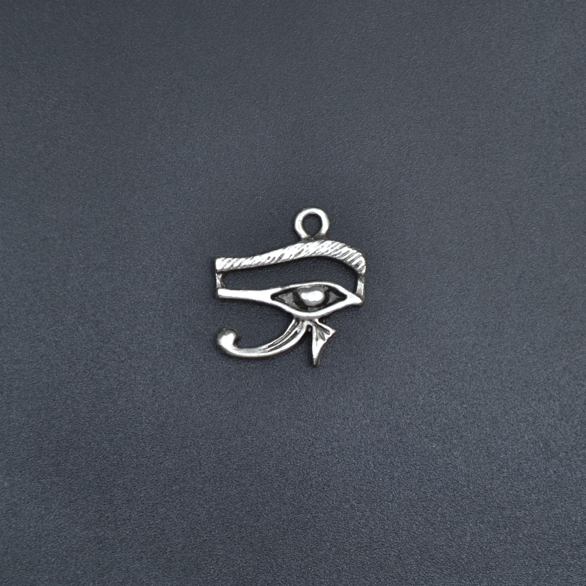 Minimal Ra'nın Gözü Kolye - Gümüş ( Silver ) Renk - 60 cm Örme Zincir Kolye