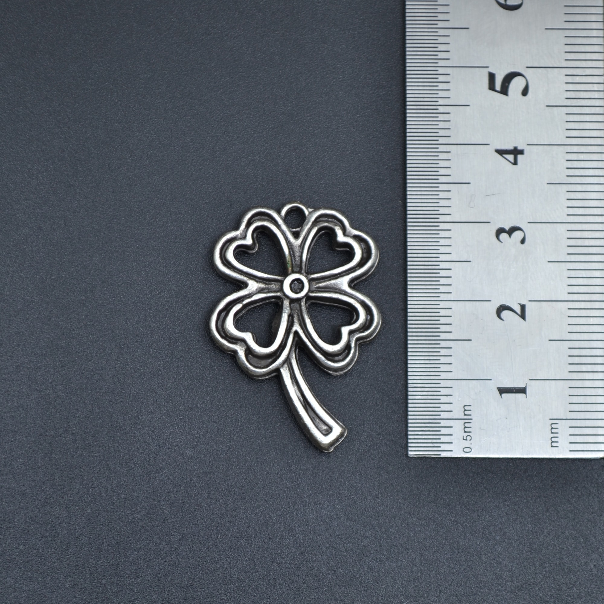 Dört Yapraklı Yonca Kolye - Gümüş ( Silver ) Renk - 60 cm Deri İp Kolye